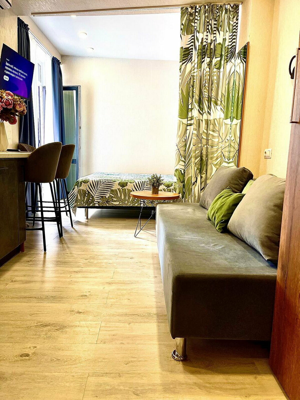 Апартаменты с балконом