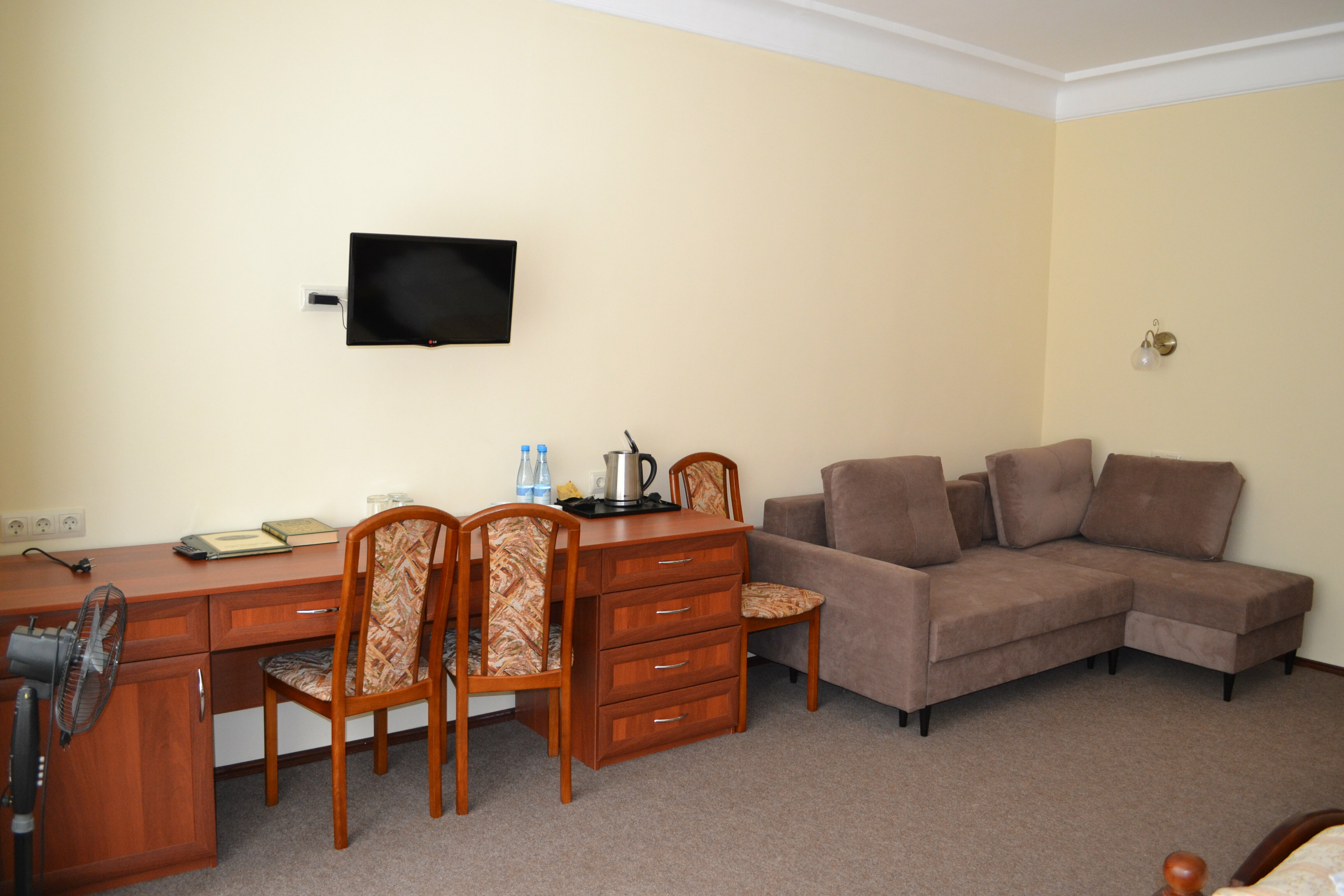 Трехместный номер 1 категории