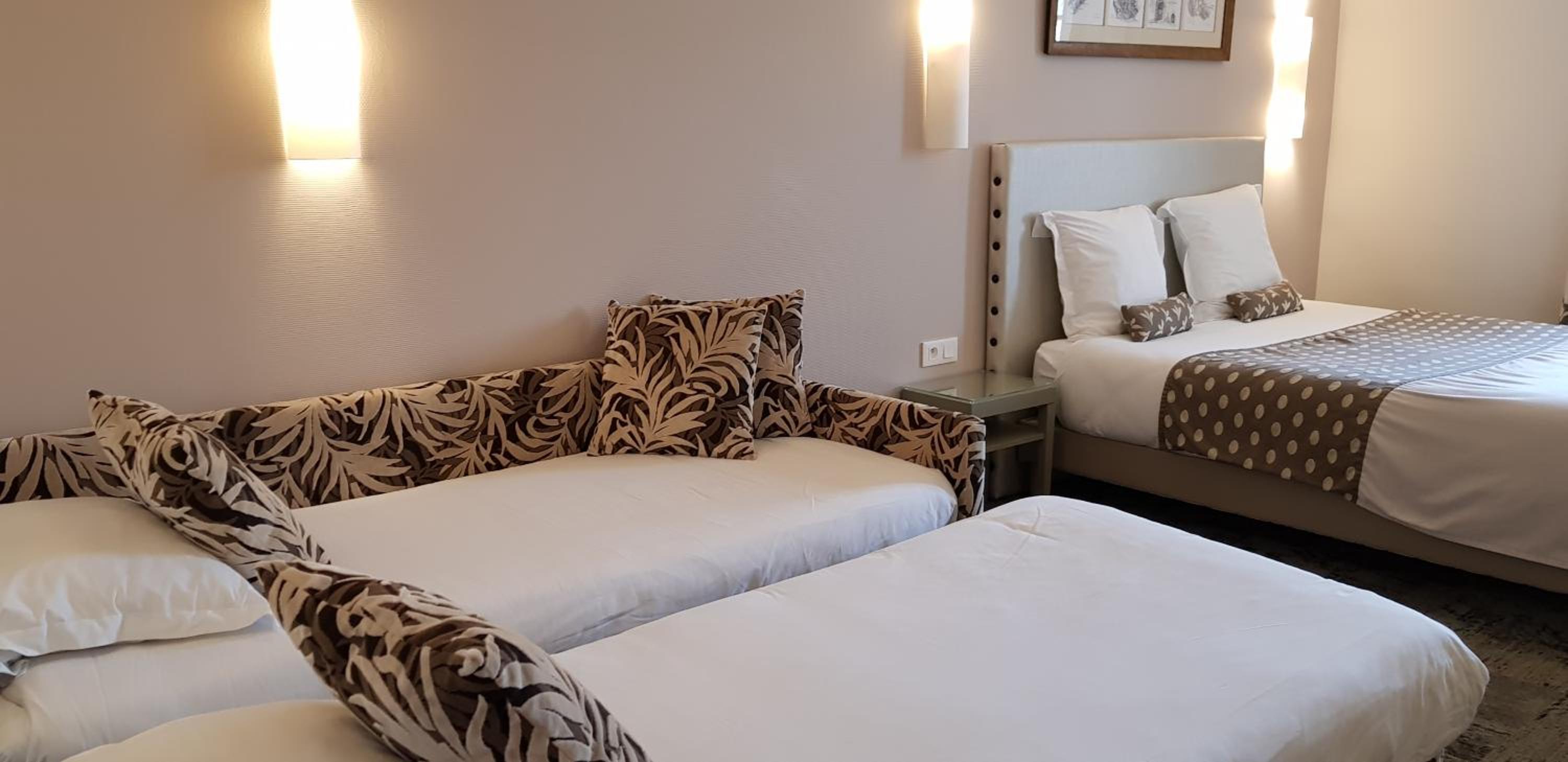 Standard Family Room