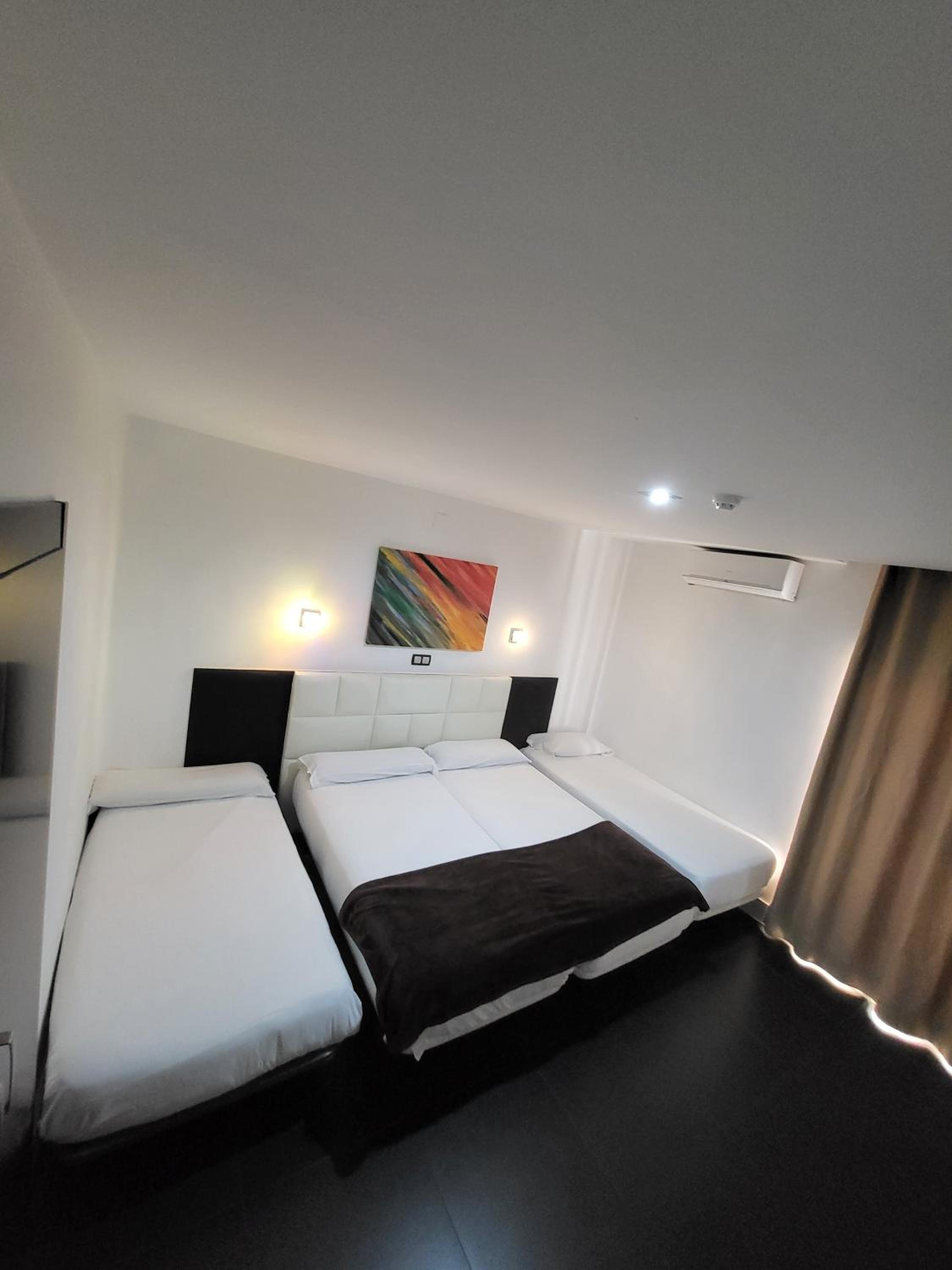 Quadruple Room with Sea View