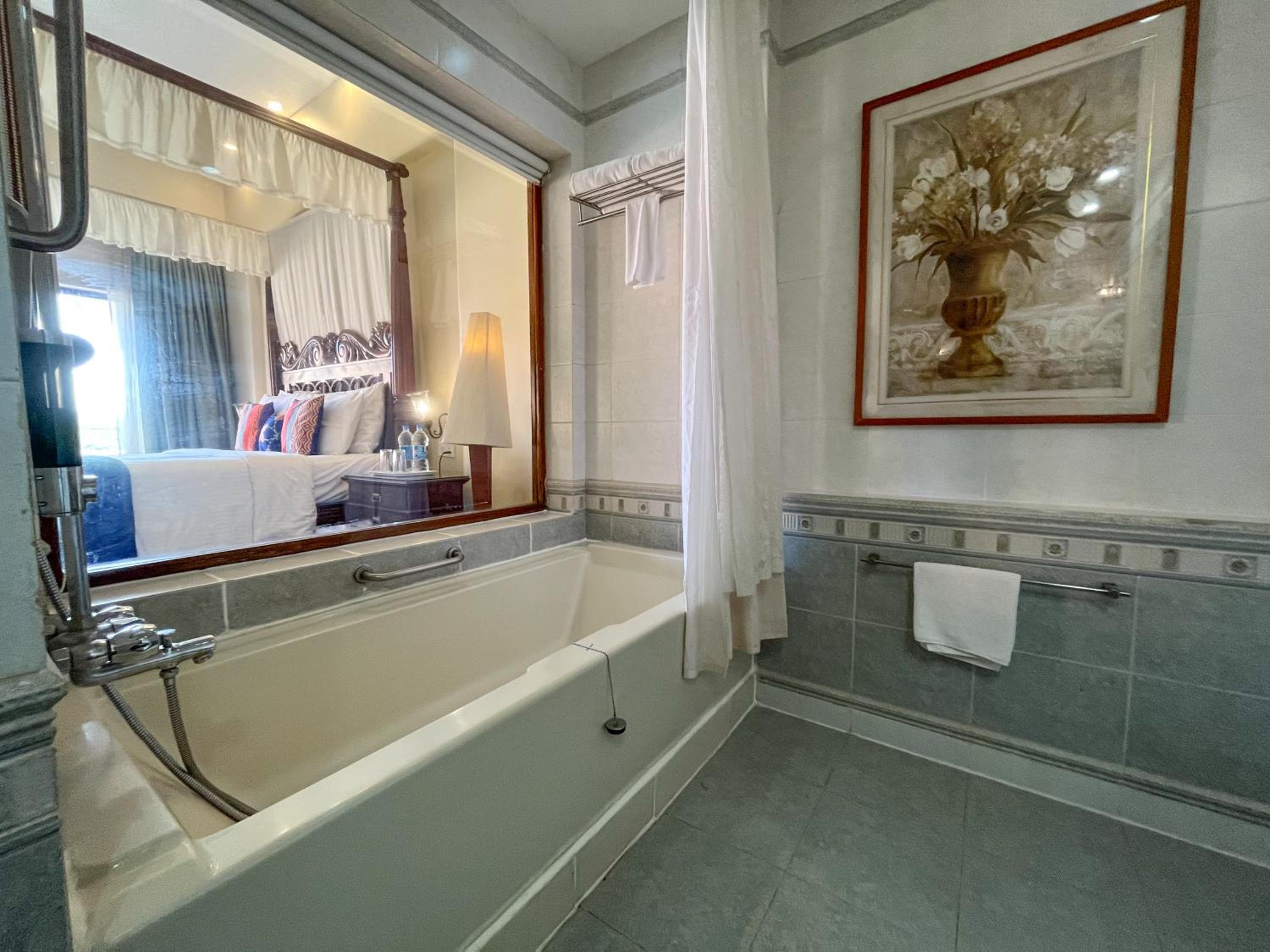 Suite Room