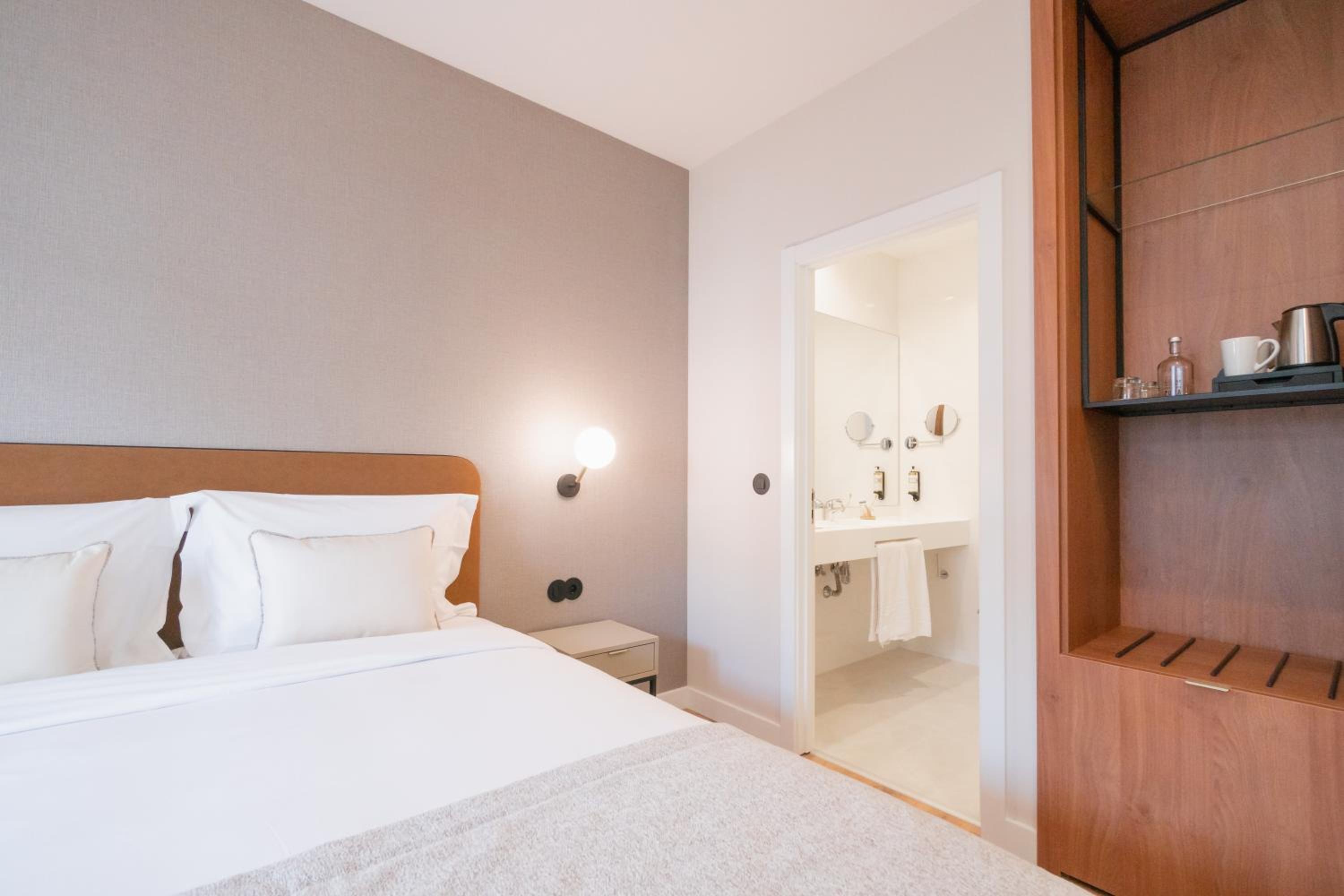 Superior Room with Balcony