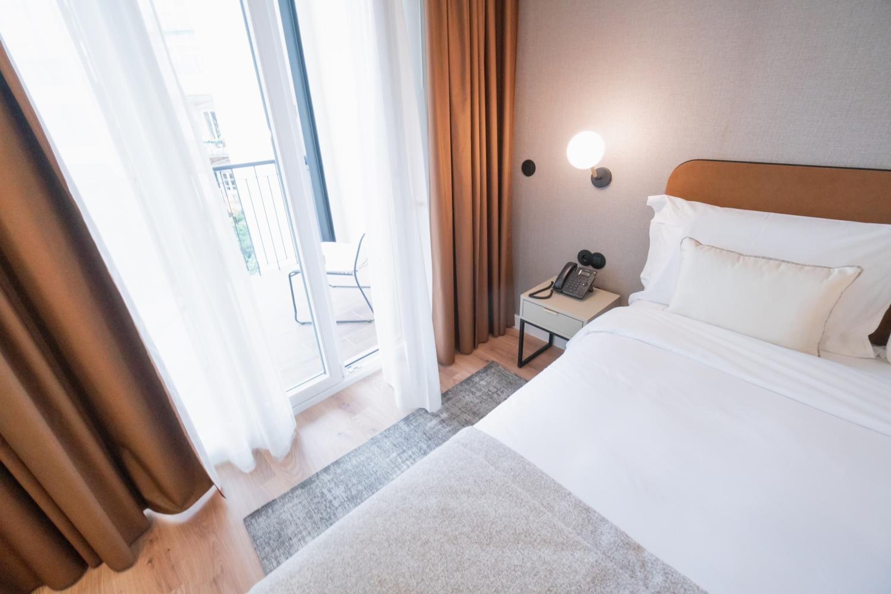 Superior Room with Balcony