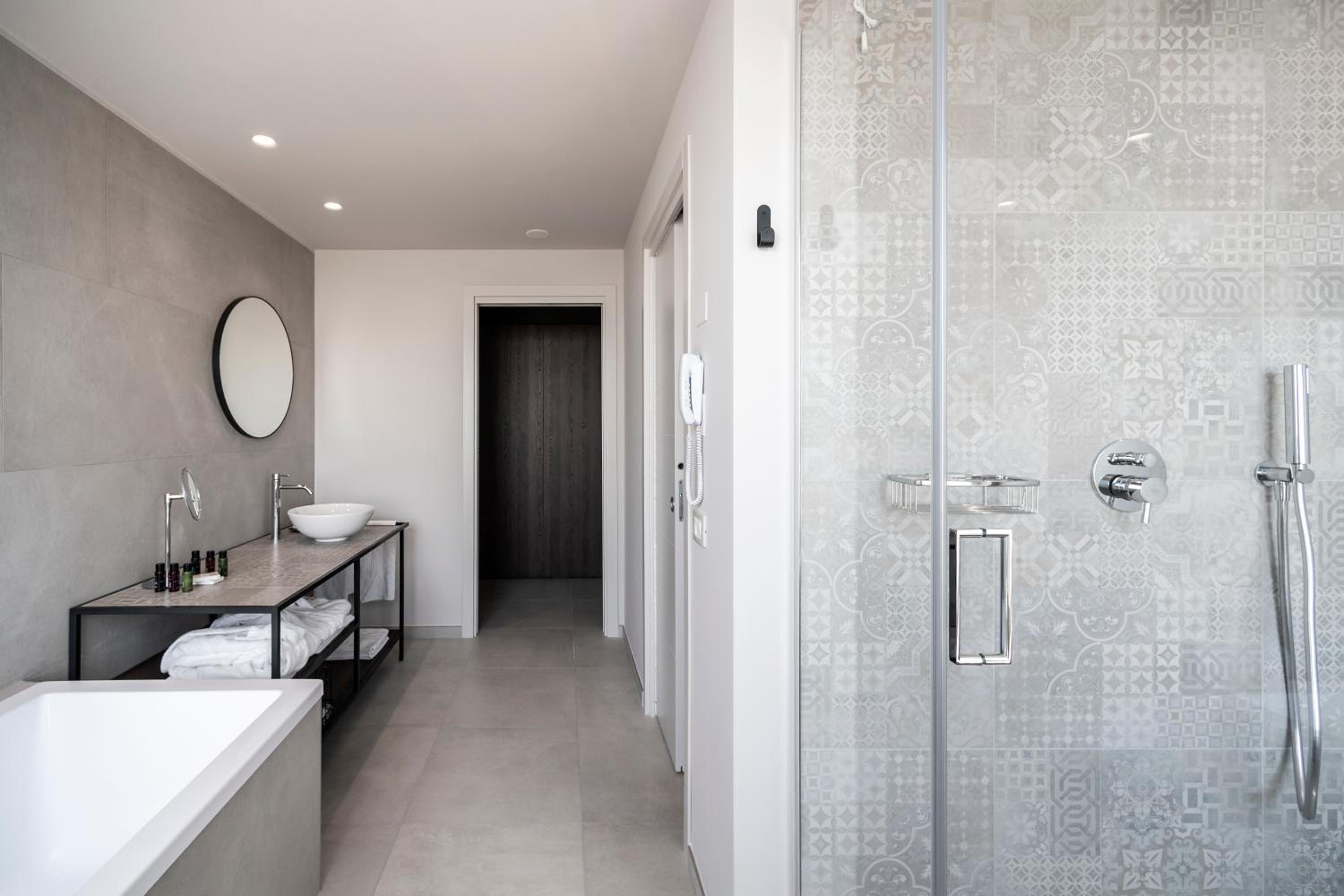 King Suite with Sea View