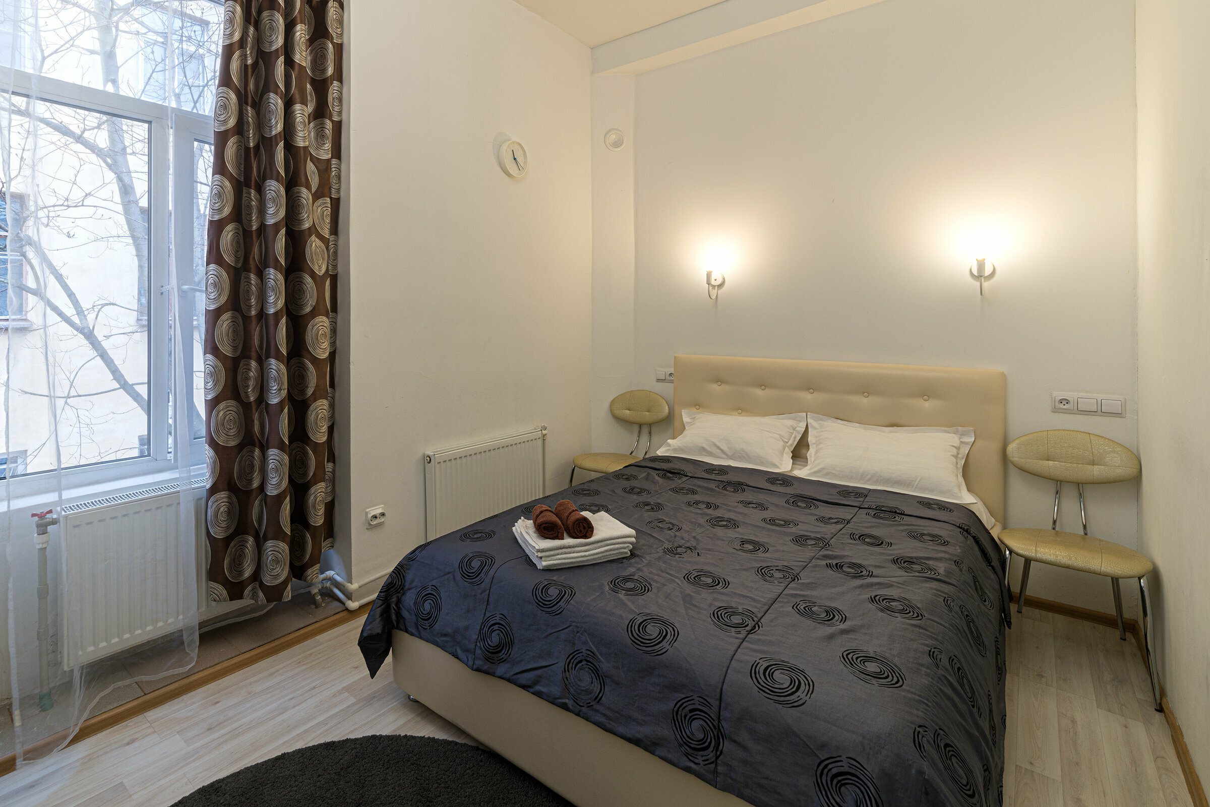 Четырёхместный номер с санузлом и кухней