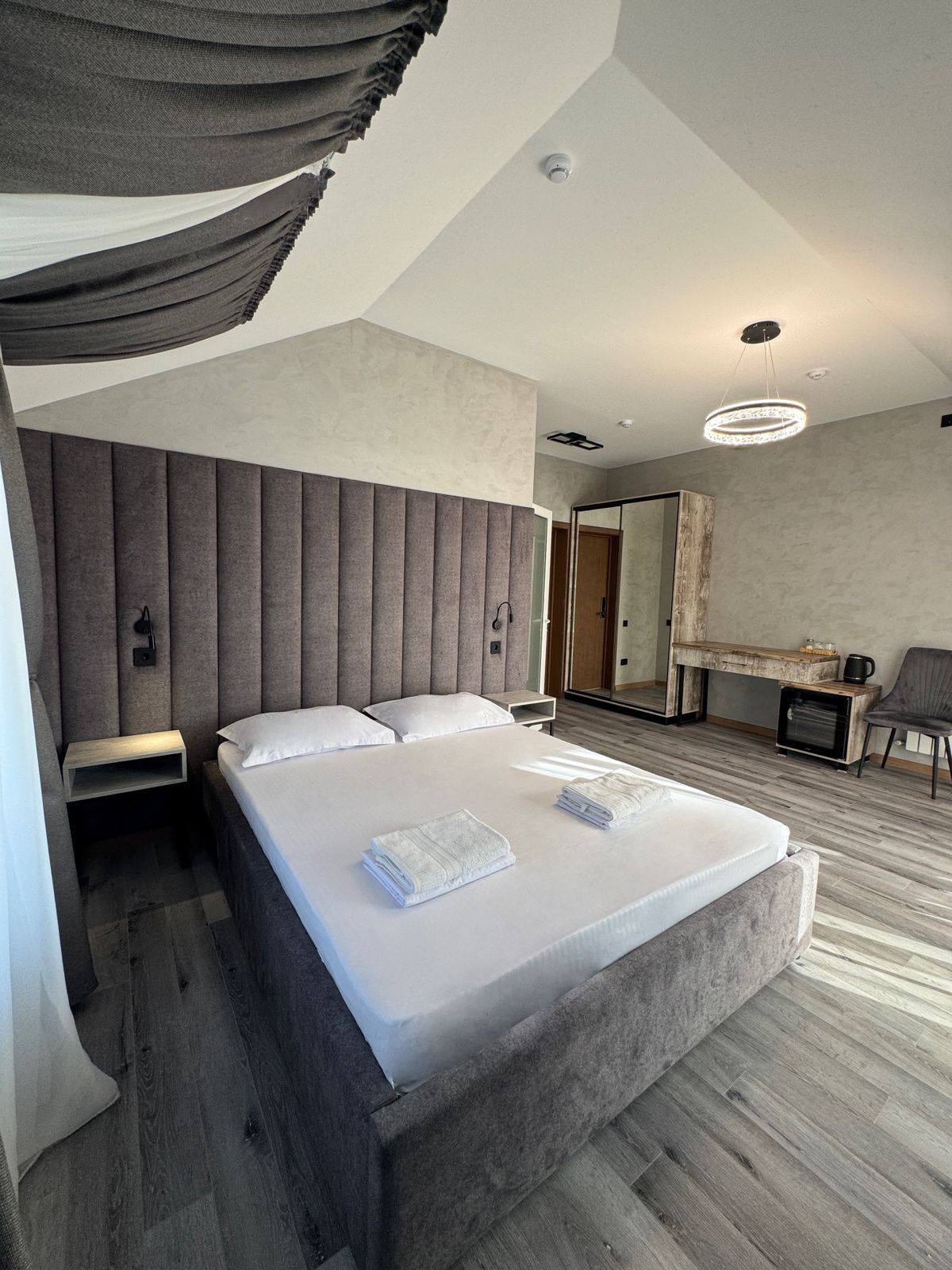 Люкс с кроватью размера «king-size»