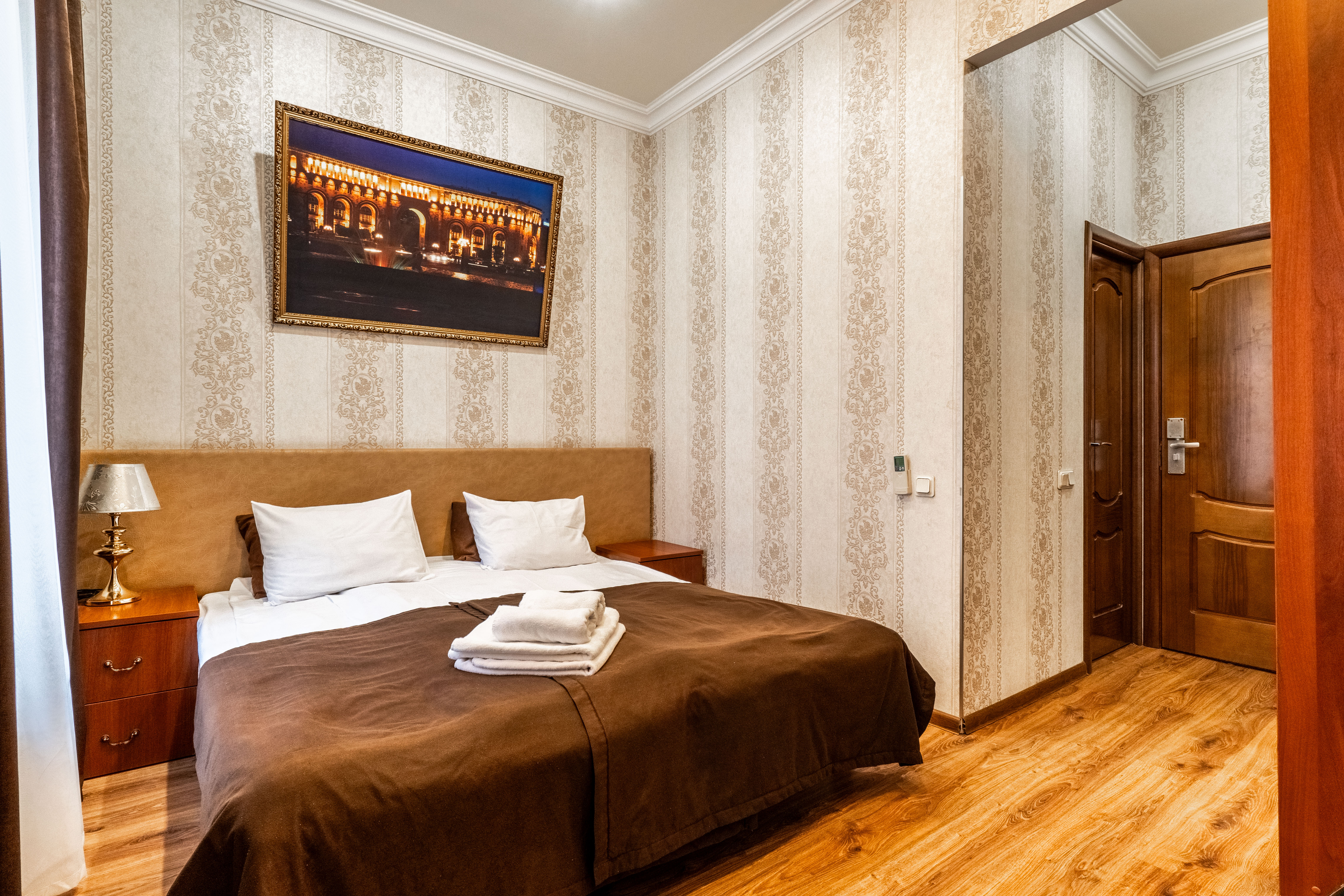 Улучшенный номер с кроватью размера «king-size» или 2 отдельными кроватями