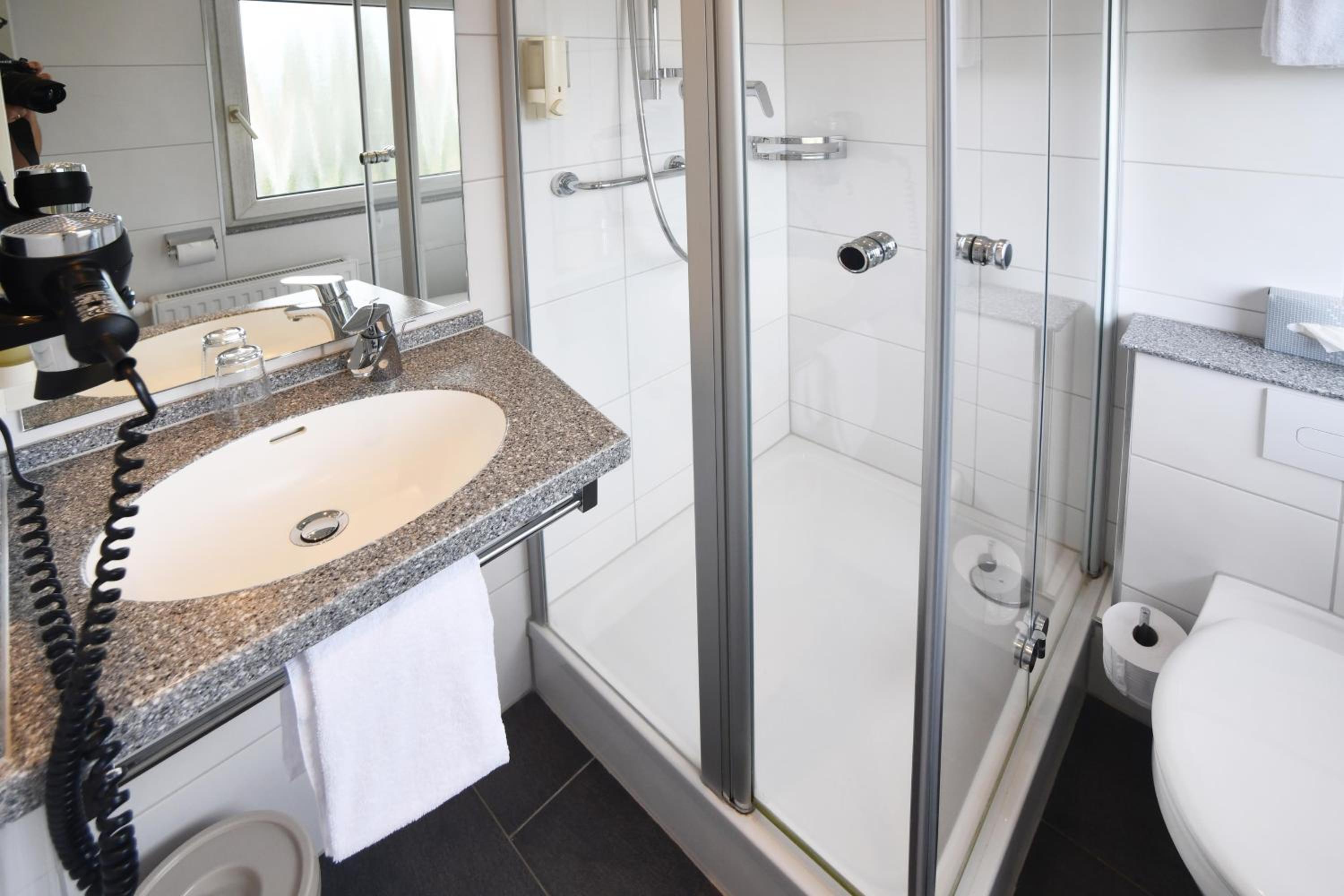 Economy Single Room