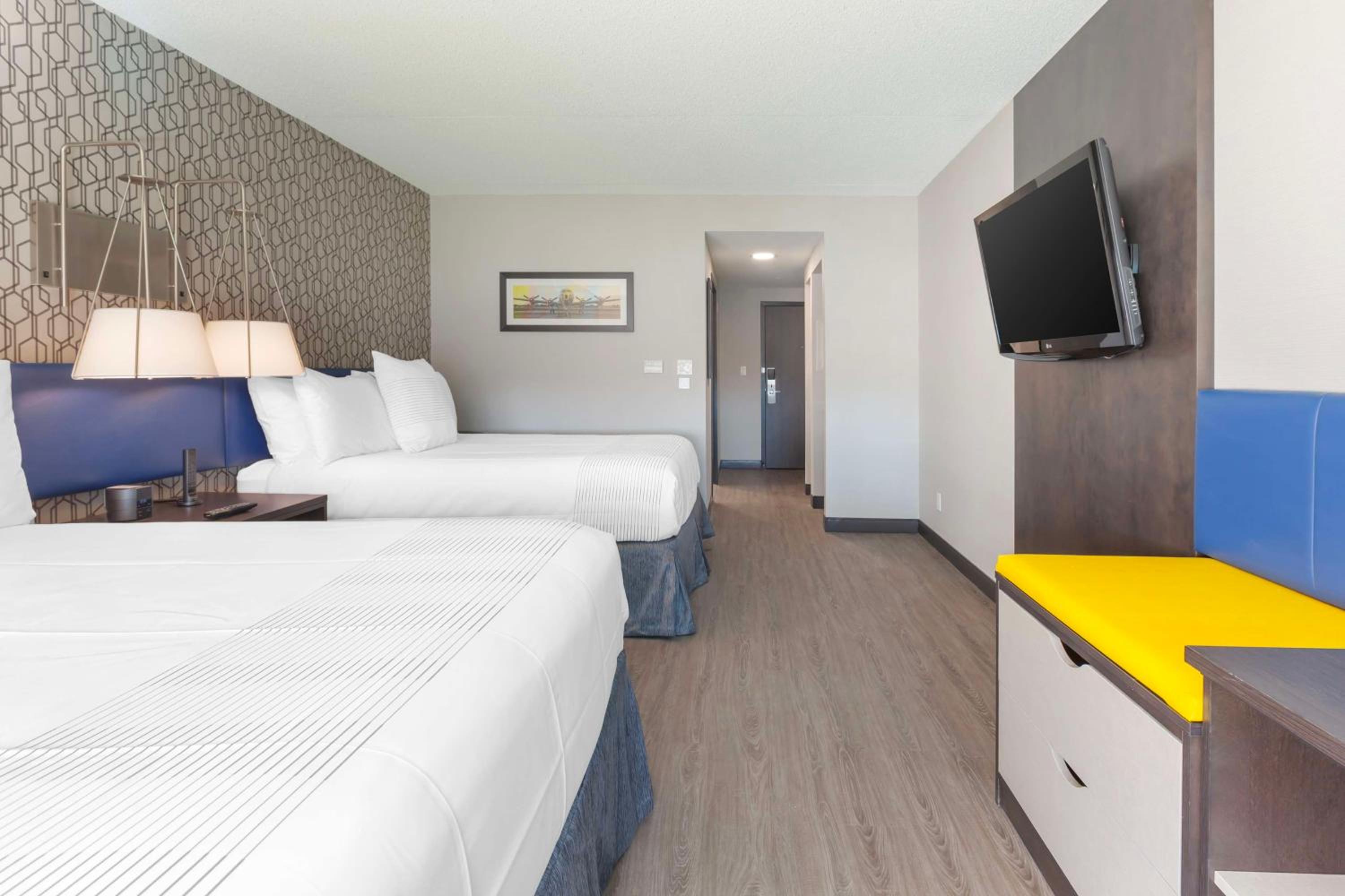 Queen Room with Two Queen Beds - Disability Access