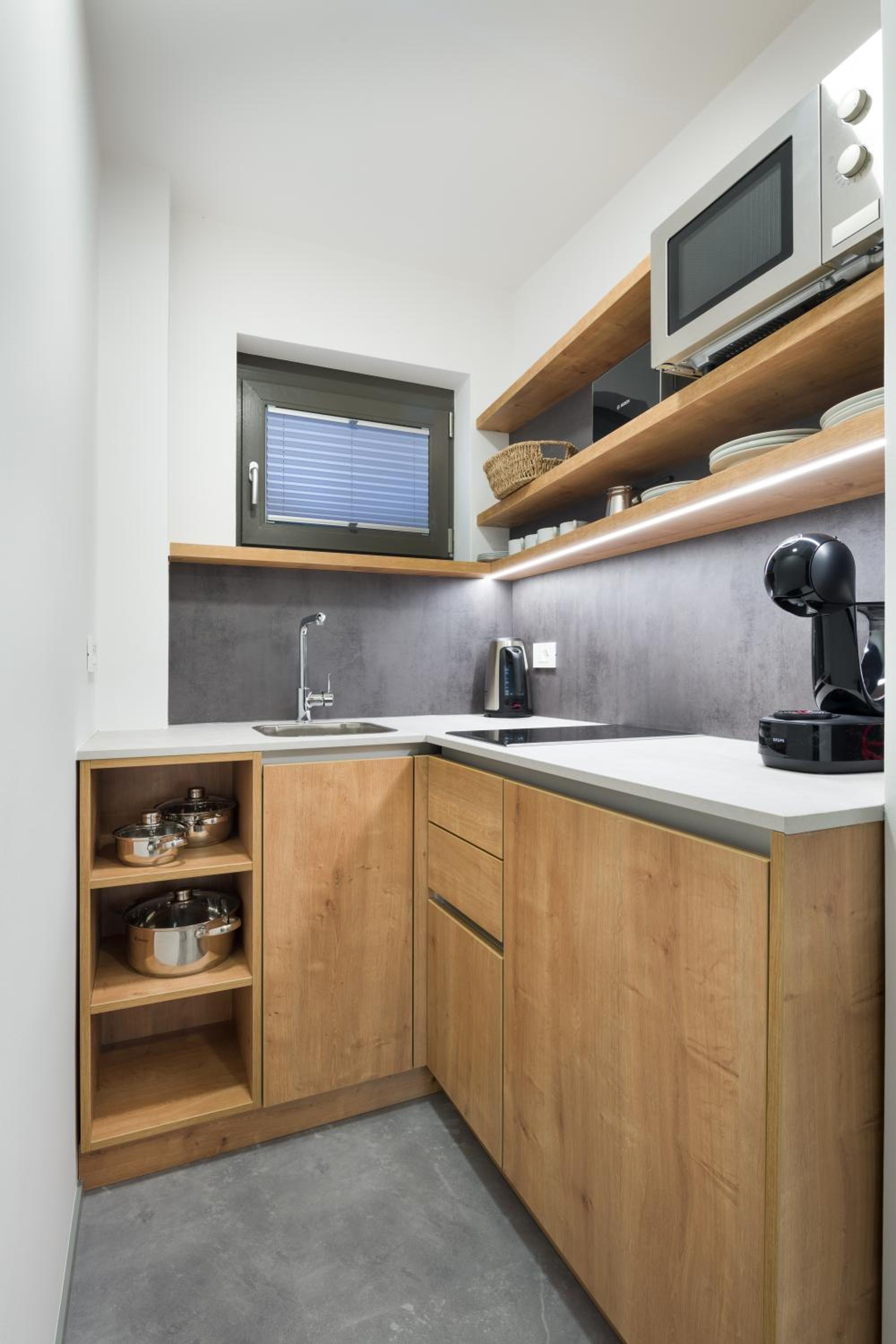 Classic Studio with Terrace (#1)