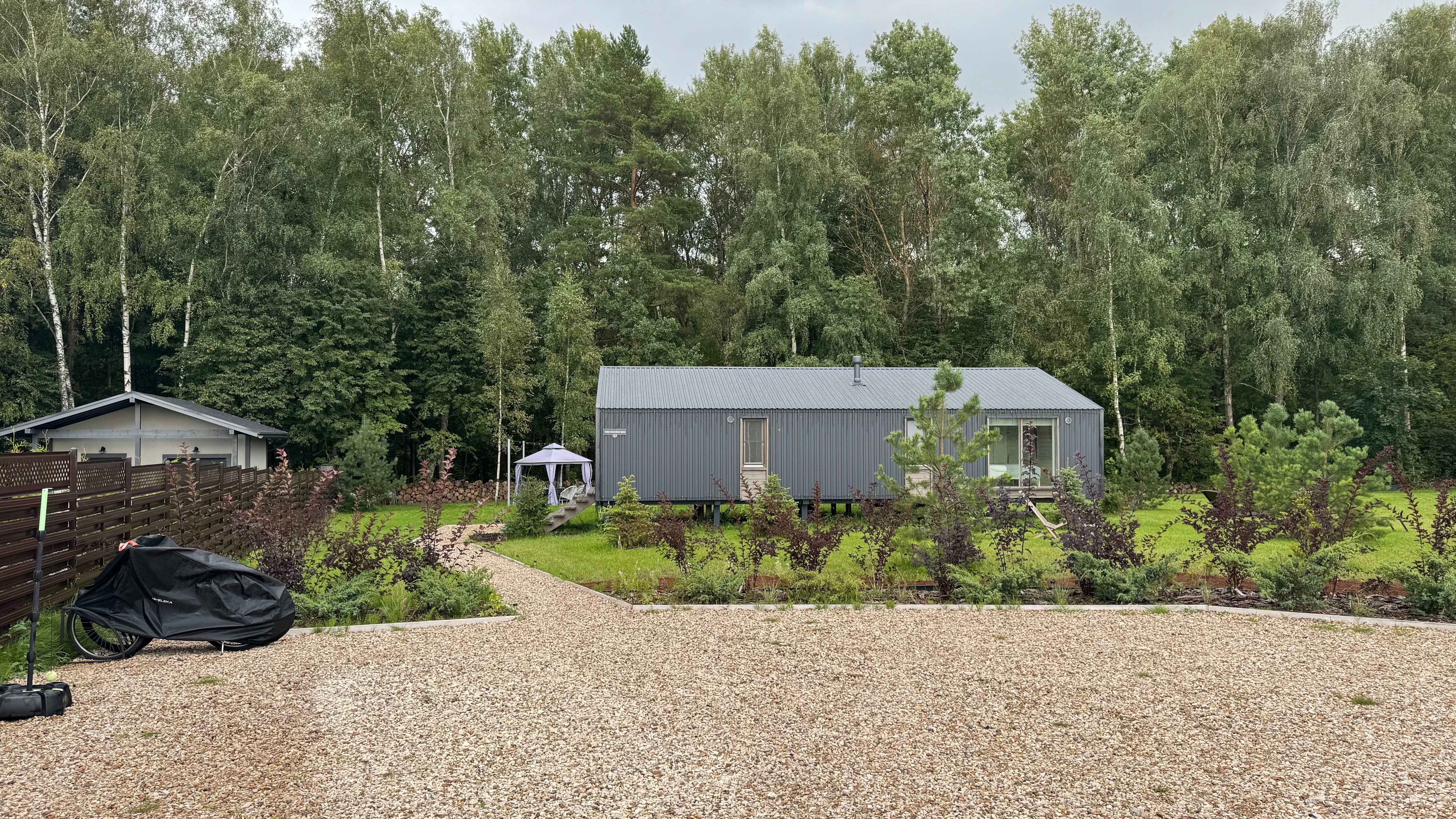 Дом с камином и сауной  у леса