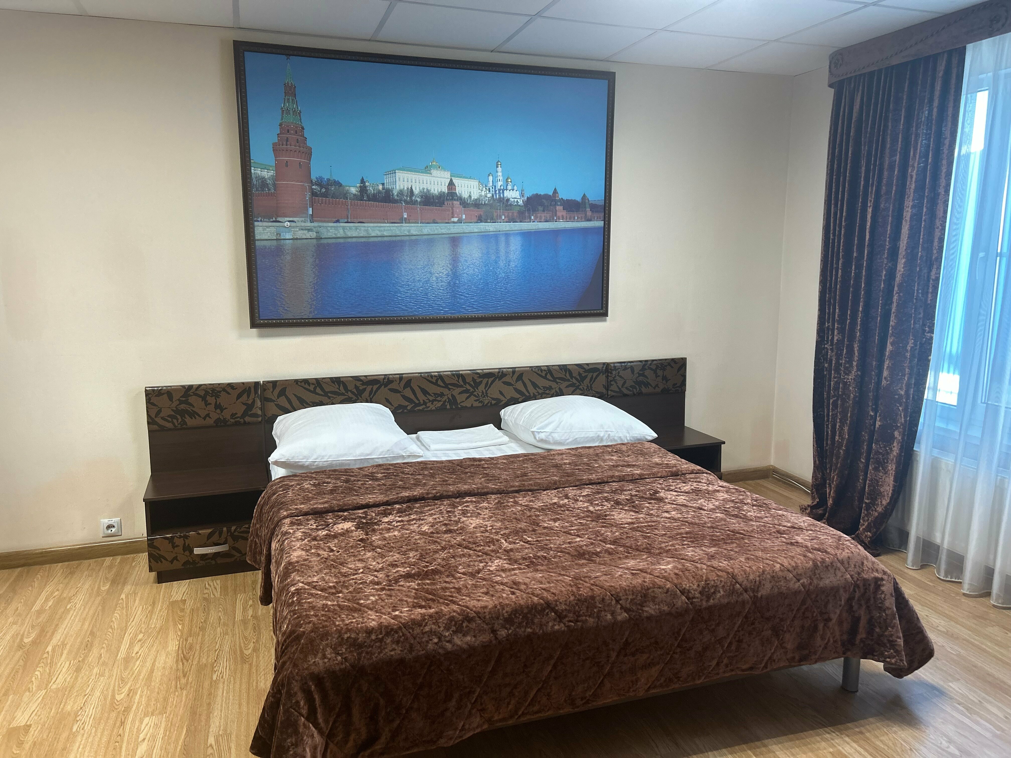 Большой двухместный номер с 1 кроватью