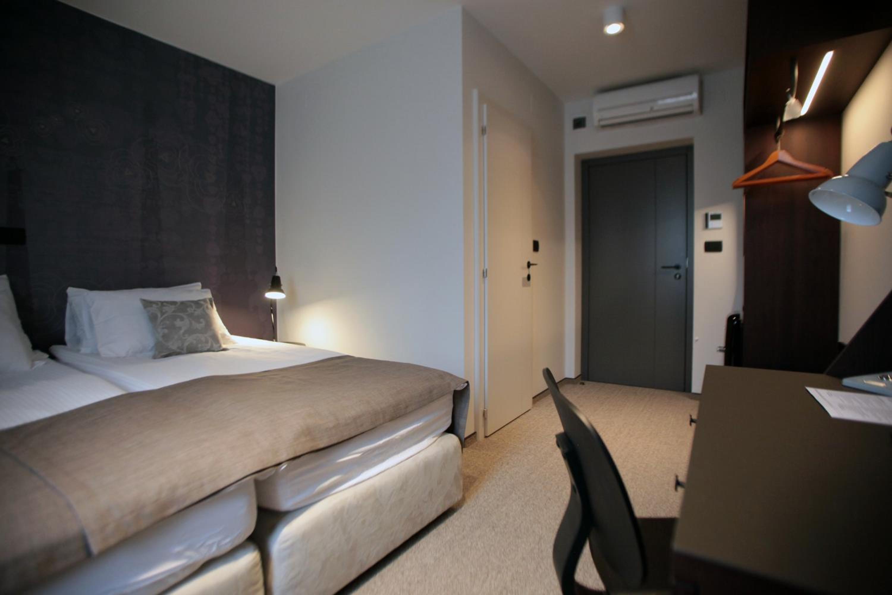 Comfort Double or Twin Room