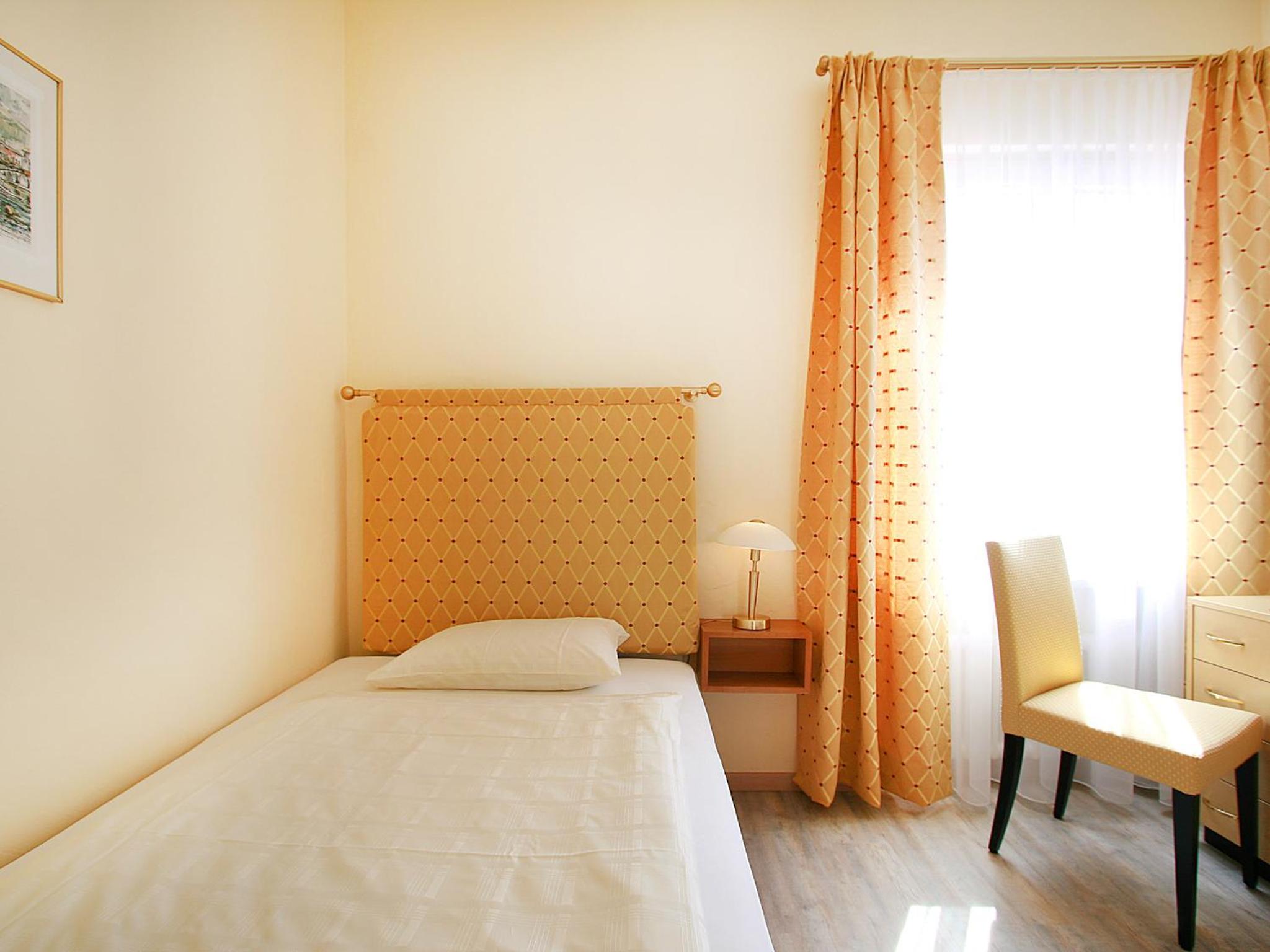 Classic Single Room