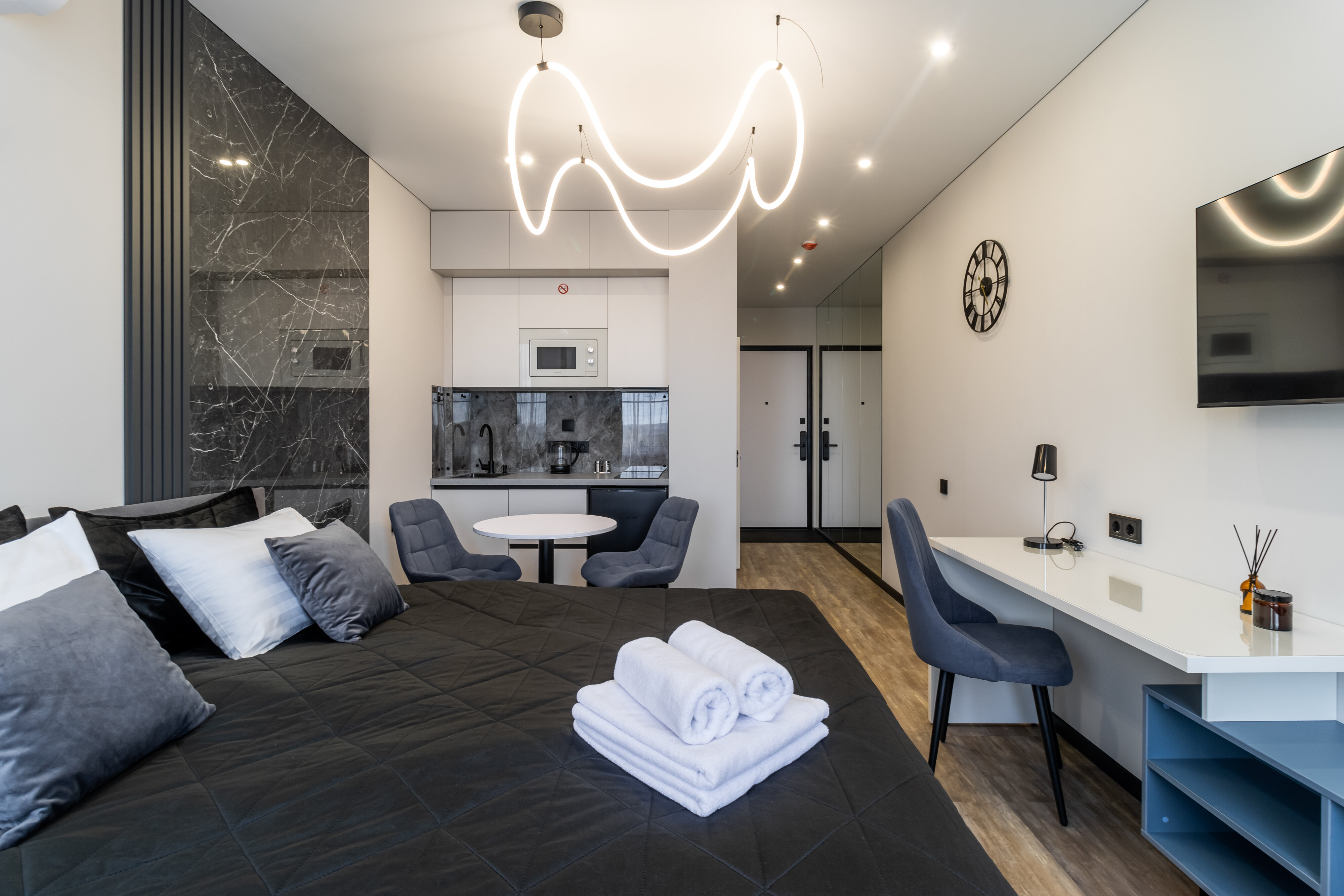 Студия Midnight №533