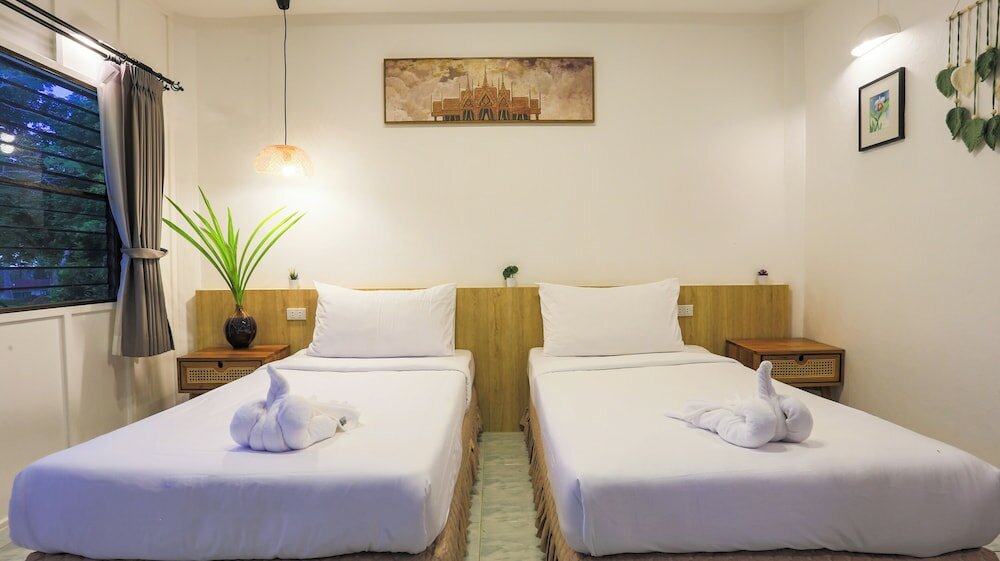 Deluxe Garden-view Room with Terrace including roundtrip shuttle boats