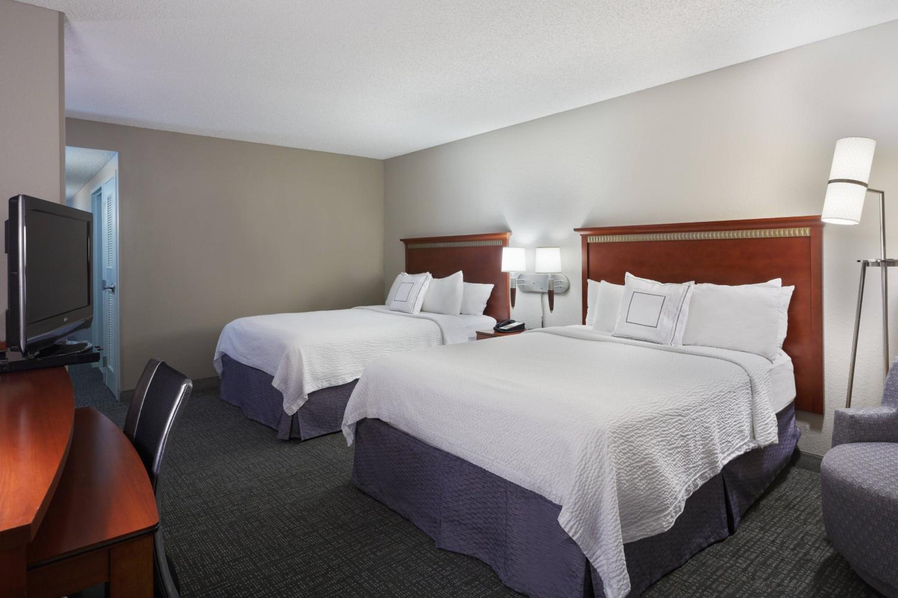 Queen Room with Two Queen Beds