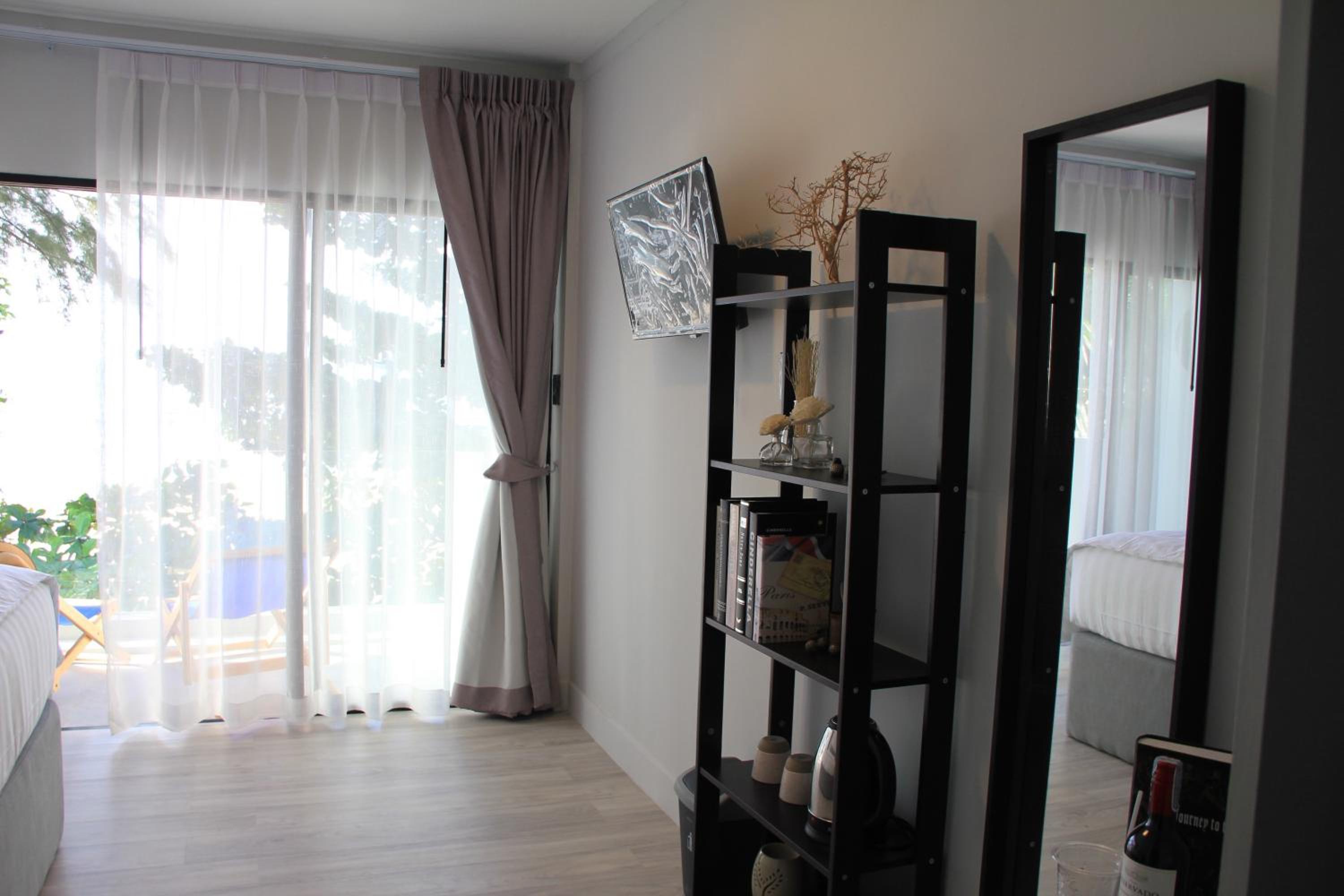 Superior Double or Twin Room with Sea View