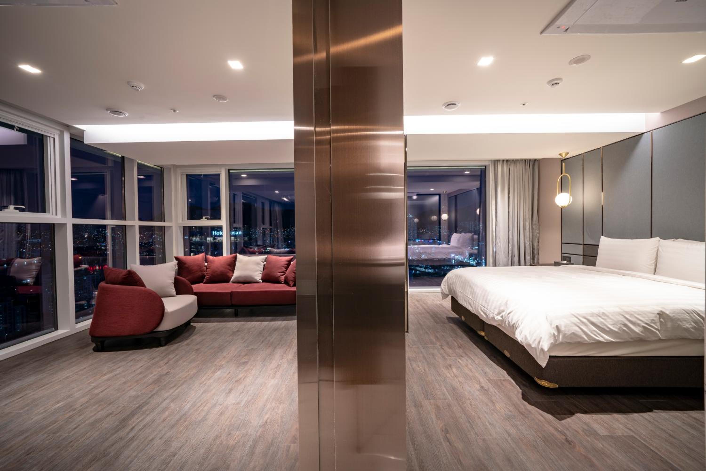 Suite with Partial Ocean View