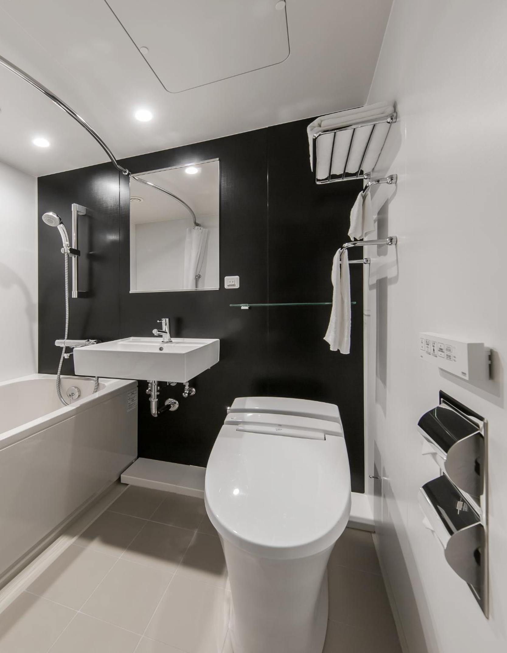 Double Room With Small Double Bed With Castle View - Non-Smoking