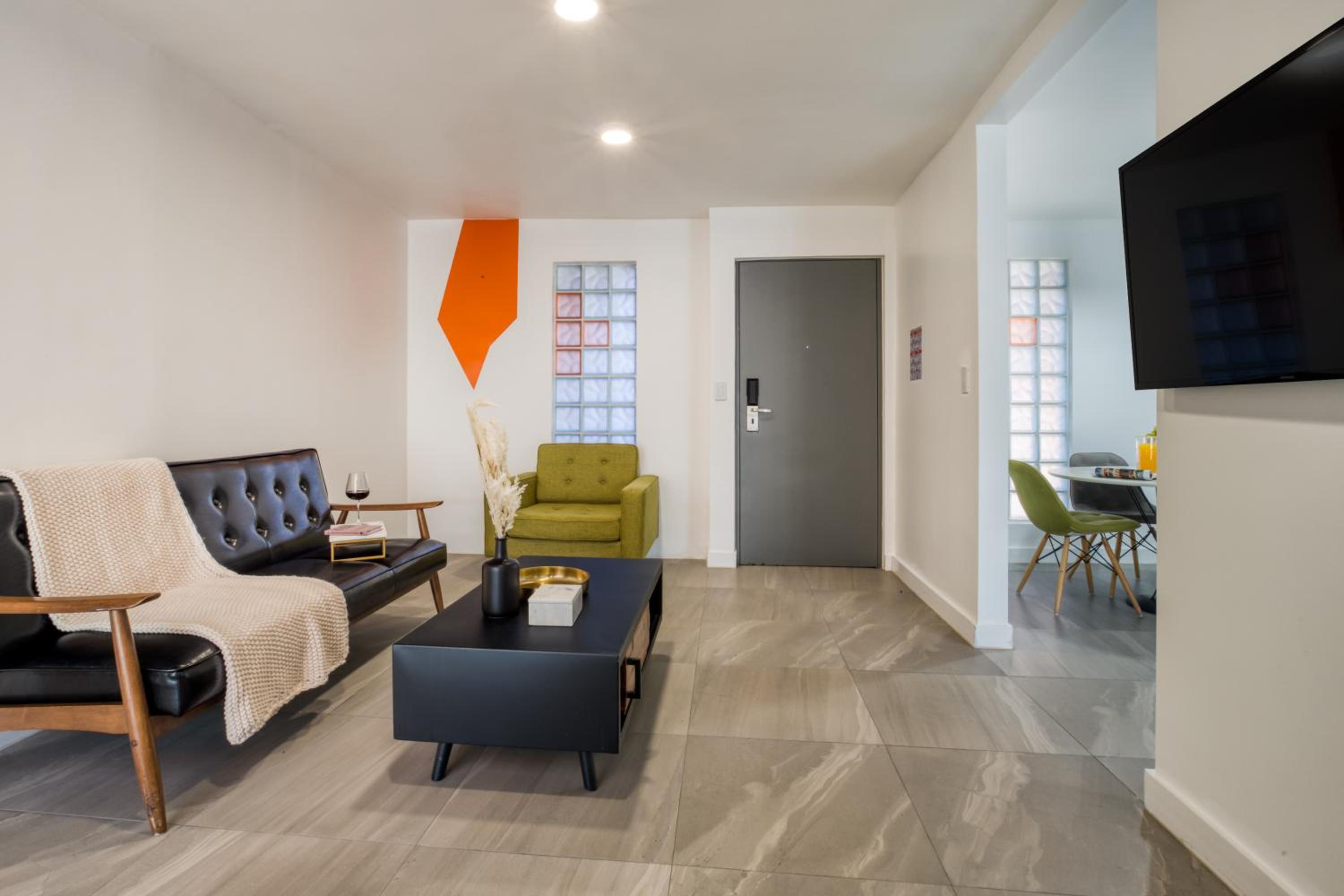 Cozy Standard Studio