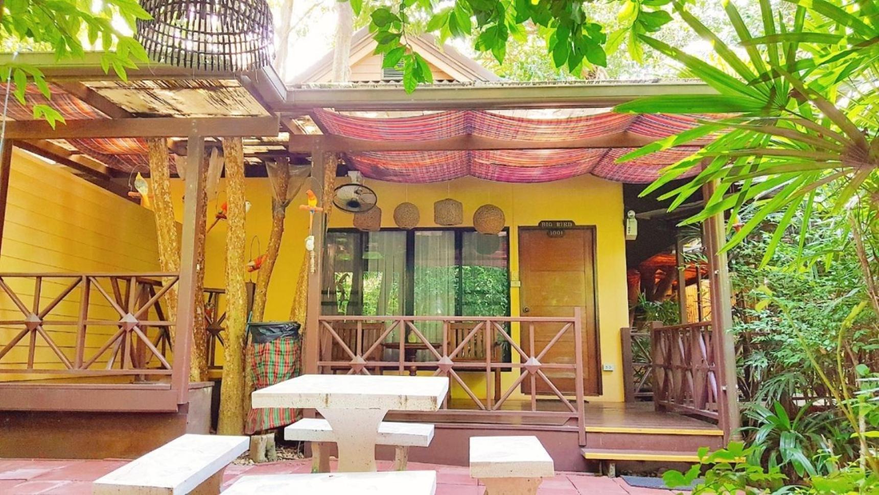 Big Bird Family Suite