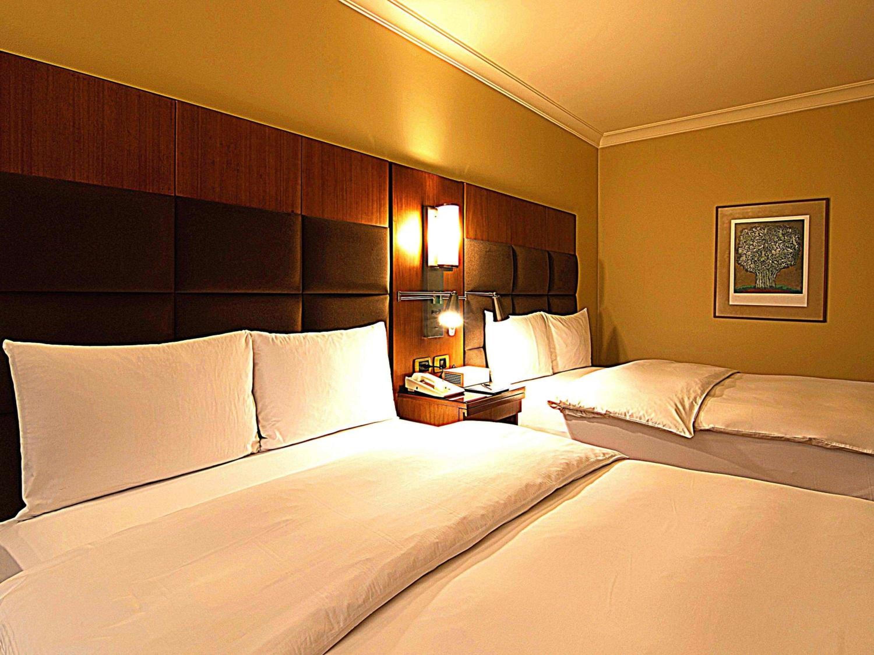 Premier Twin Room
