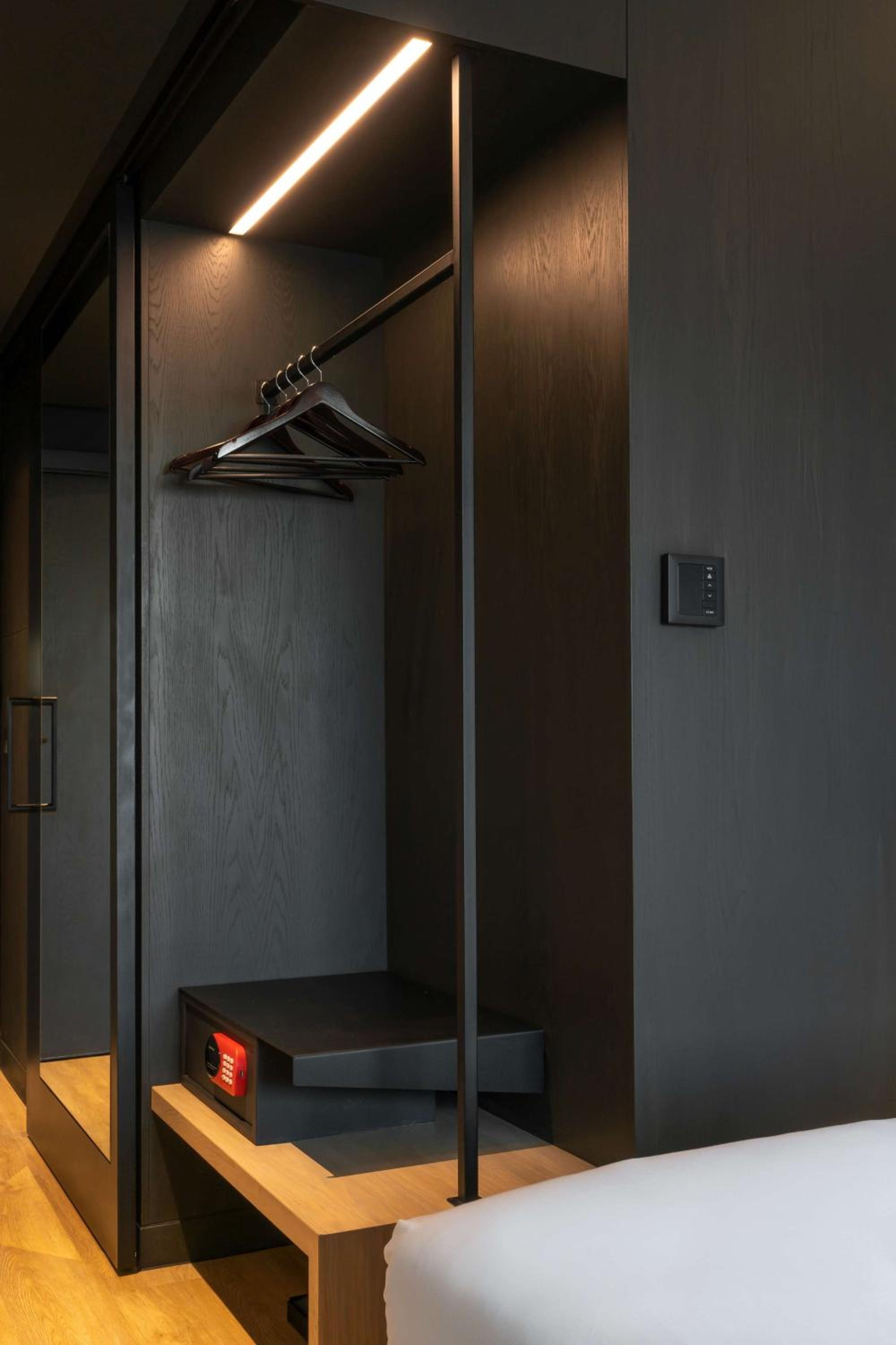 Executive Room with Lounge Access