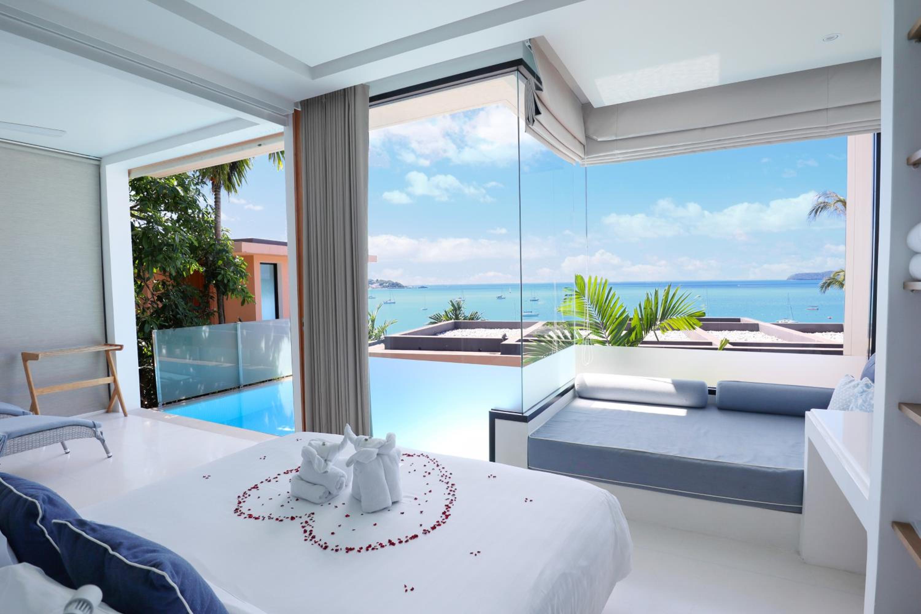 Ocean View Pool Villa (Free Selected Mini-bar)