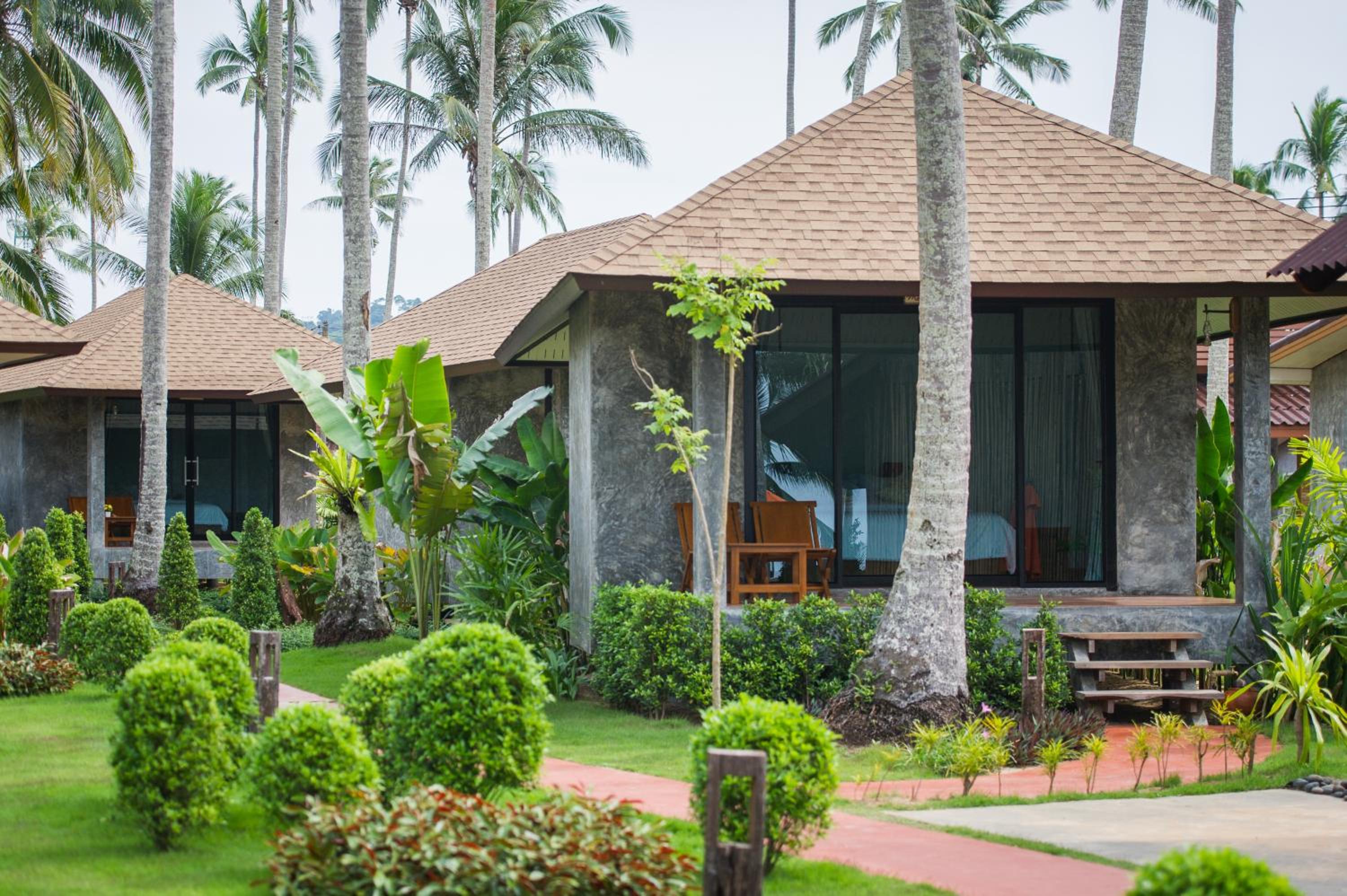 Cottage with Garden View