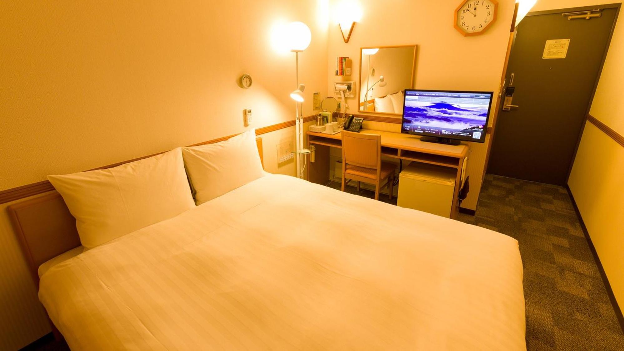 Queen Room - Non-Smoking 