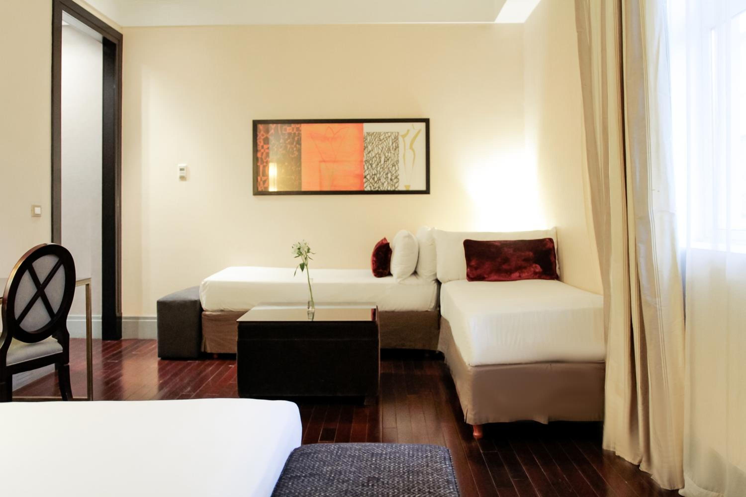 Premium Quadruple Room