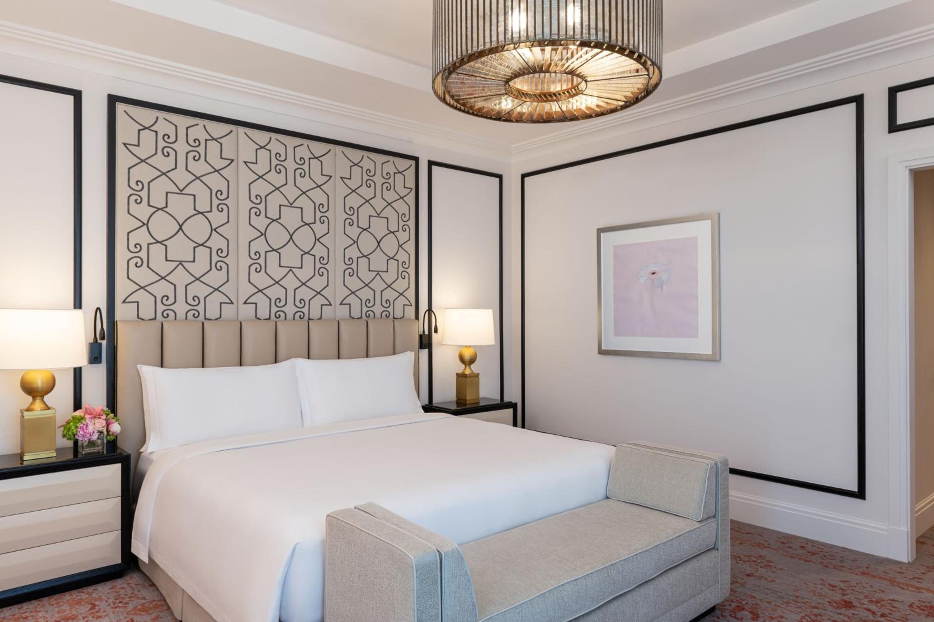 Governors Suite, 1 Bedroom Suite, 1 King, City view