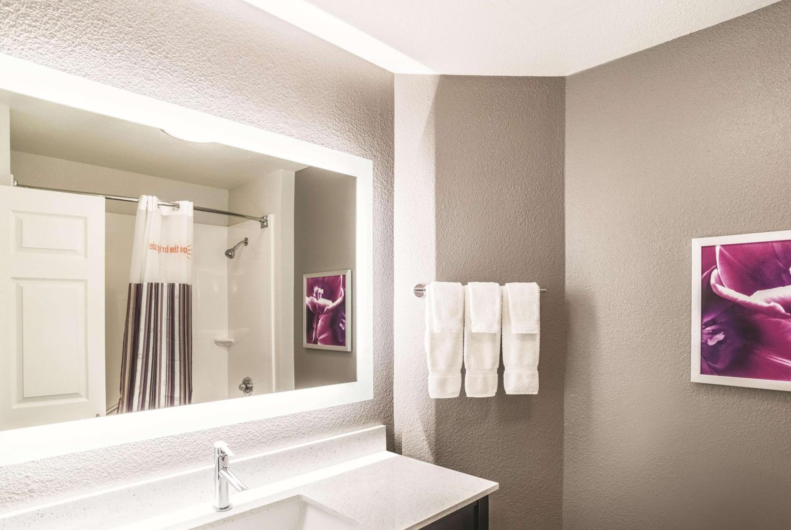 Deluxe Double Room with Two Double Beds