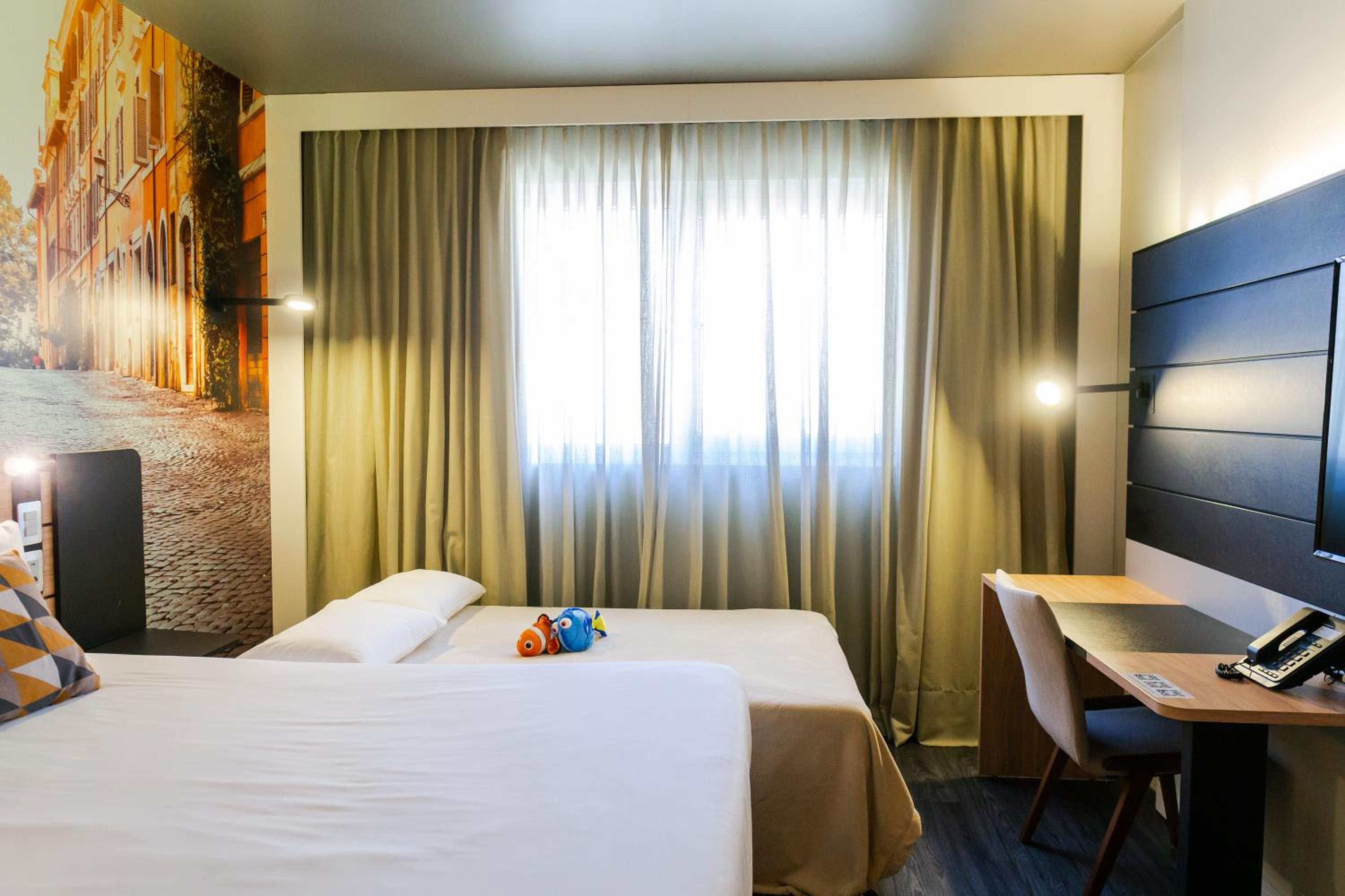 Superior Double Room with Sofa Bed