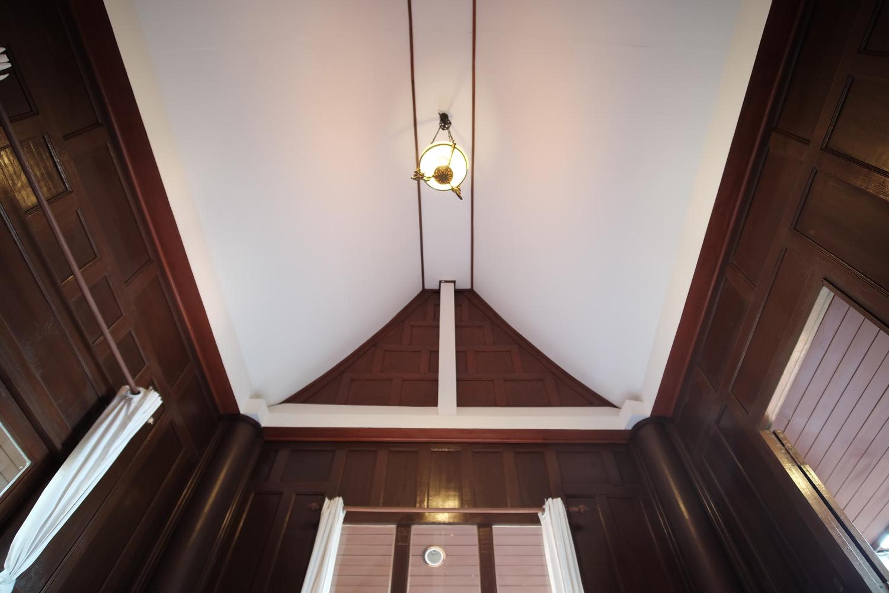 Cottage with Garden View