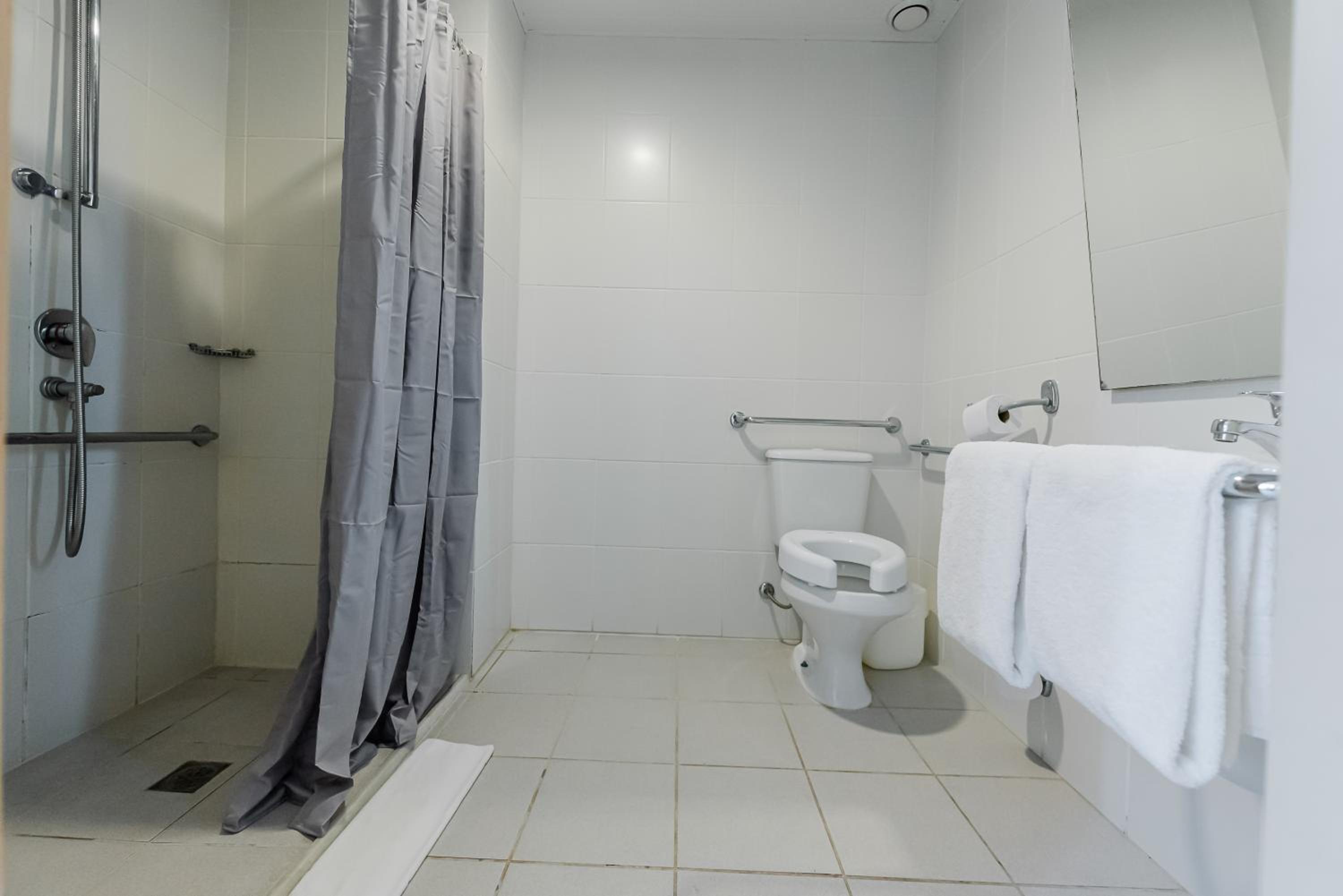 Standard Double Room - Disability Access