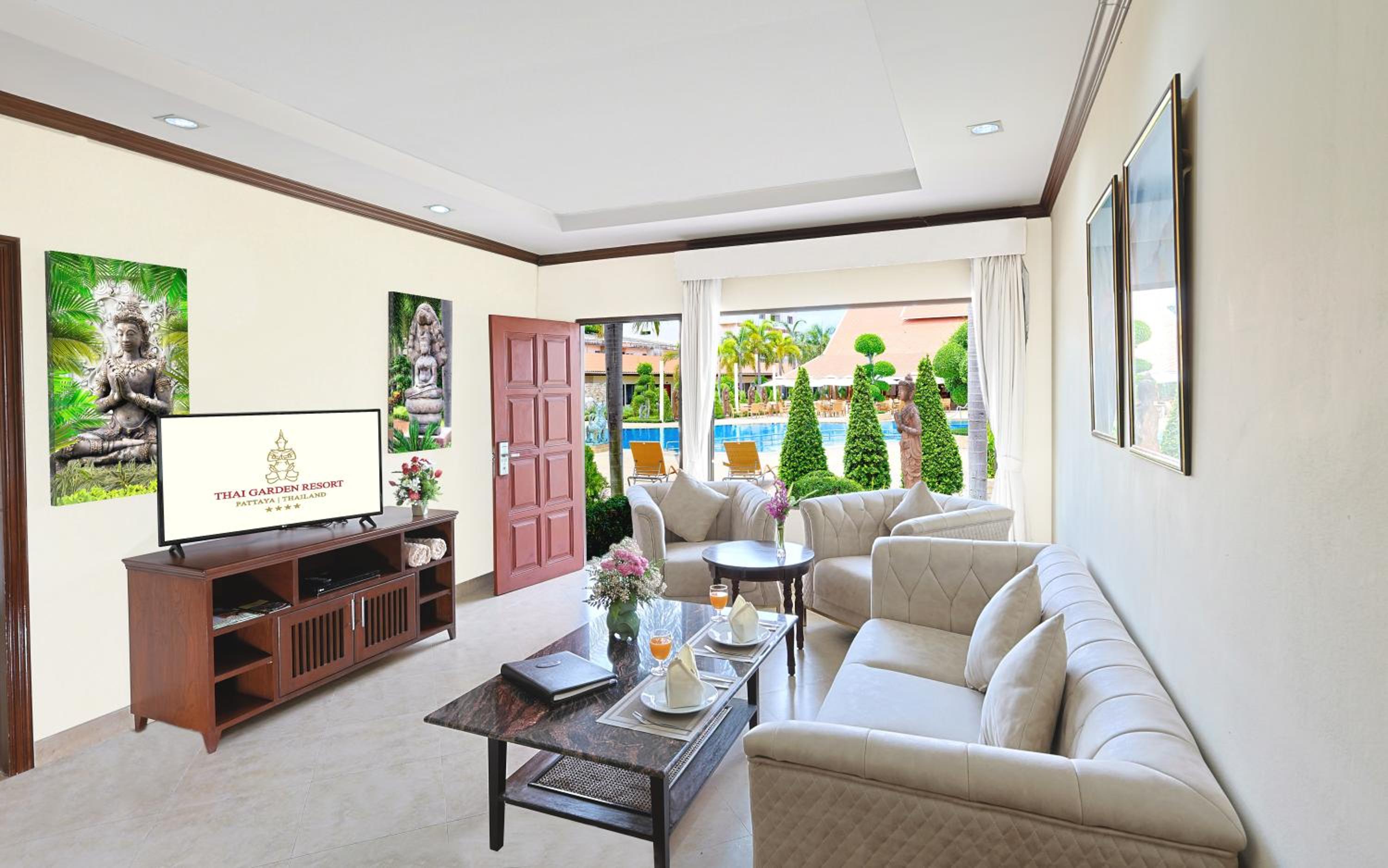 One Bedroom Apartment Pool Access Twin Bed