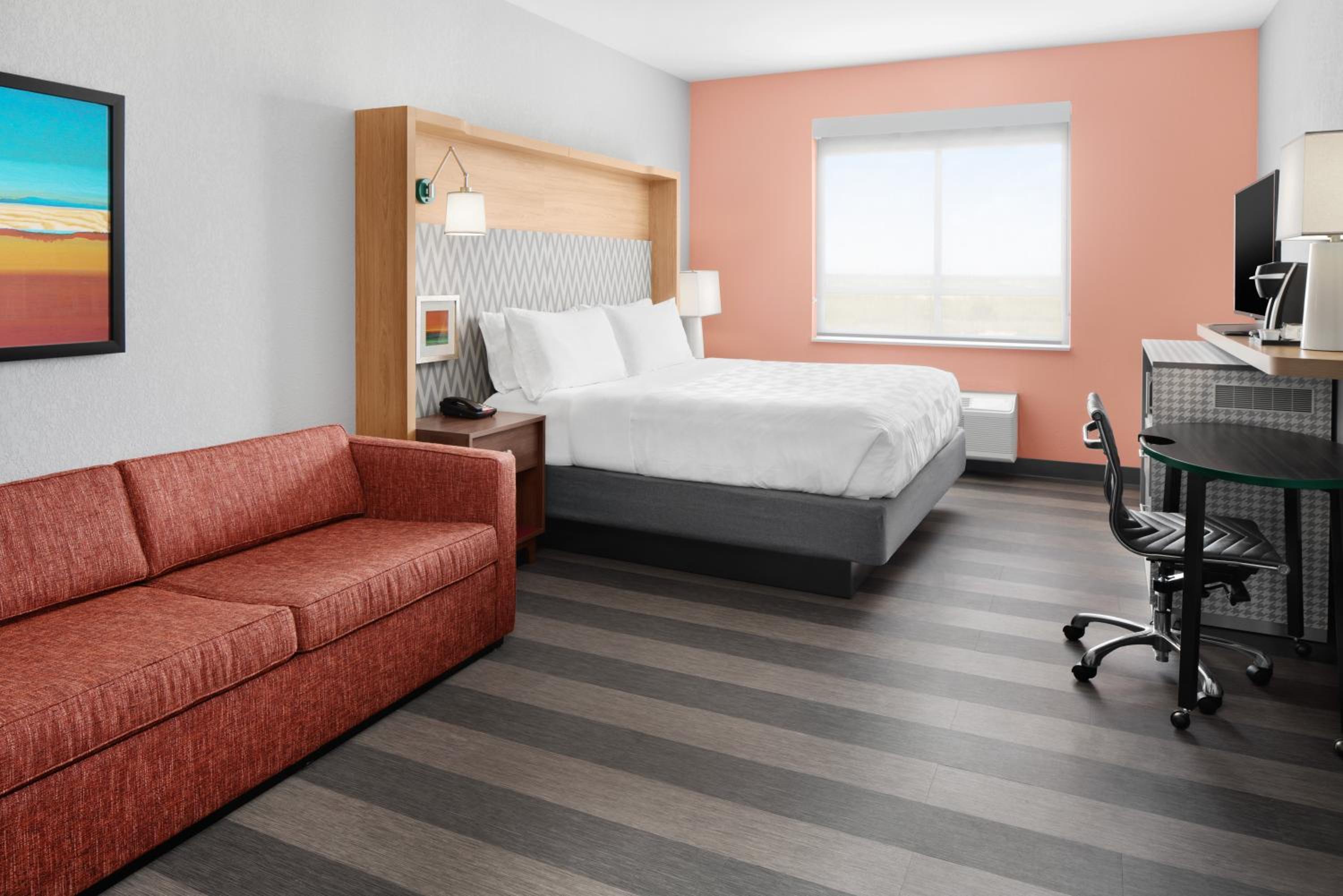 Standard King Room with Sofa Bed - Non-Smoking