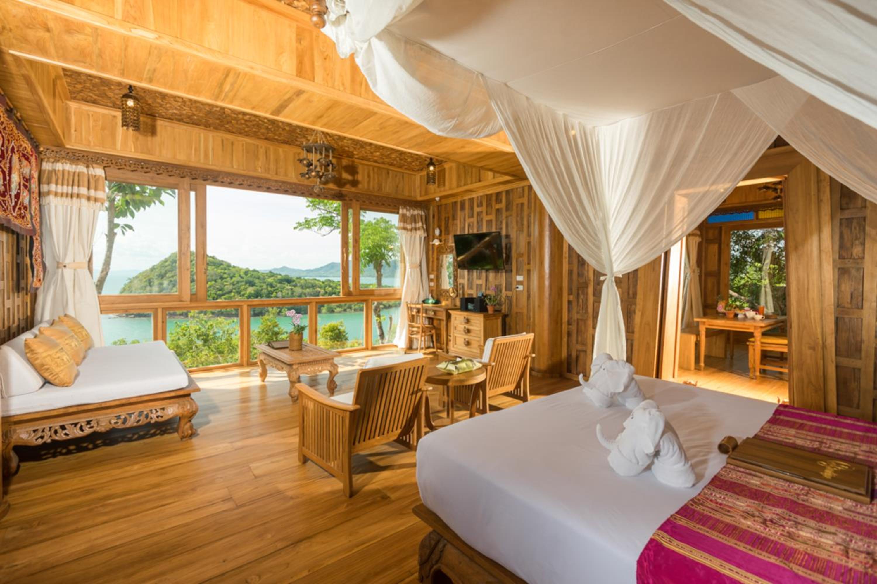 Plus Round Trip Join Speedboat As Scheduled Transfer - Ocean View Pool Suite