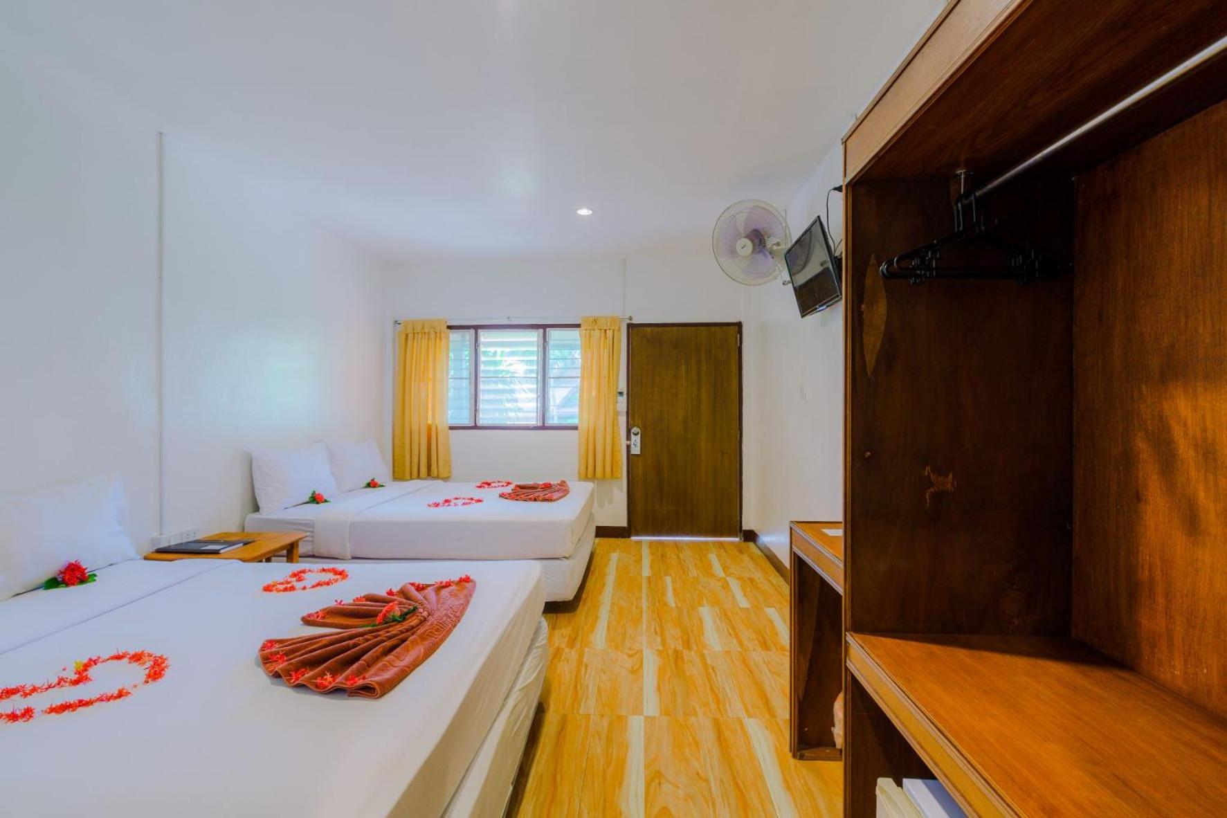 Standard Queen Room with Two Queen Beds