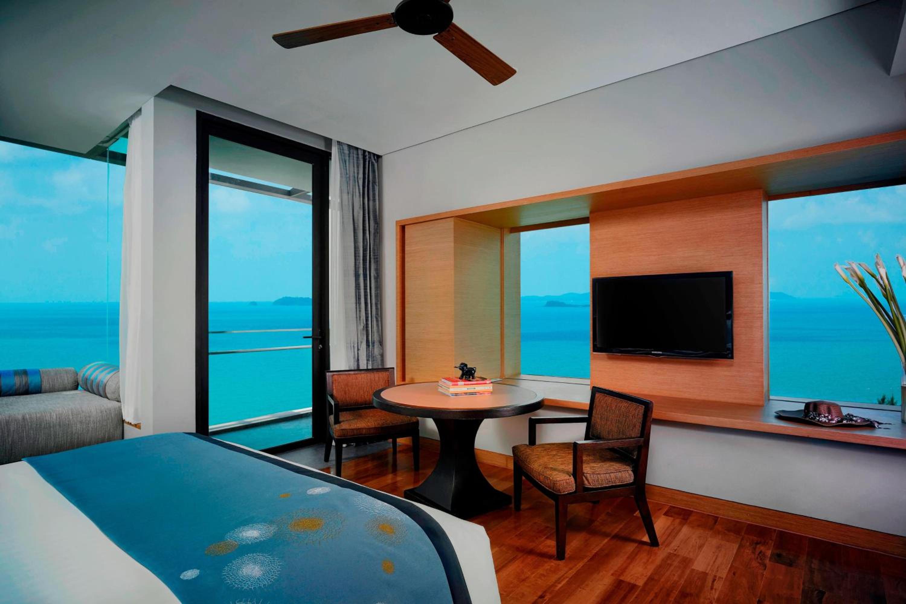 Premier King or Double Room with Ocean View