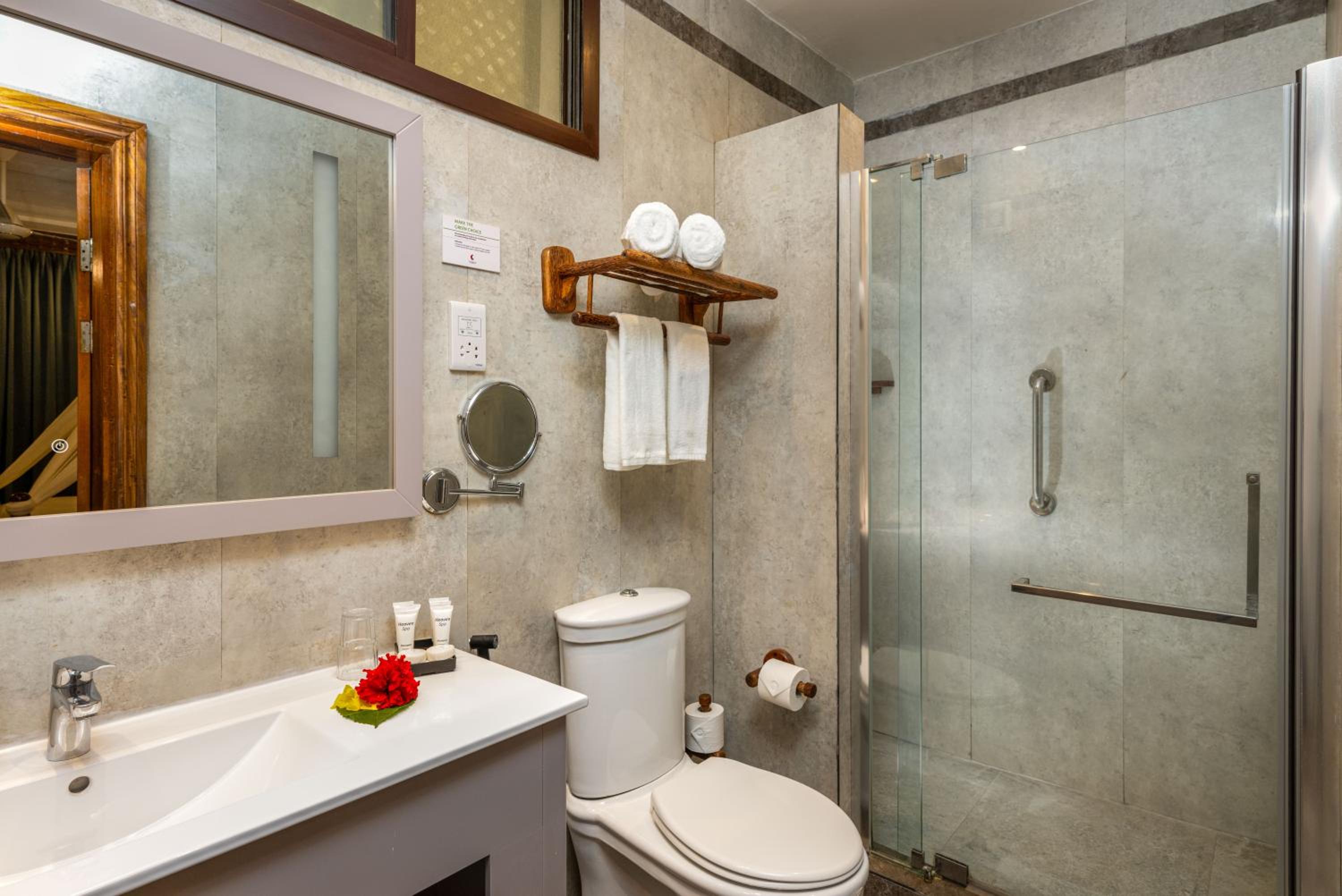 Queen Room with Ocean View