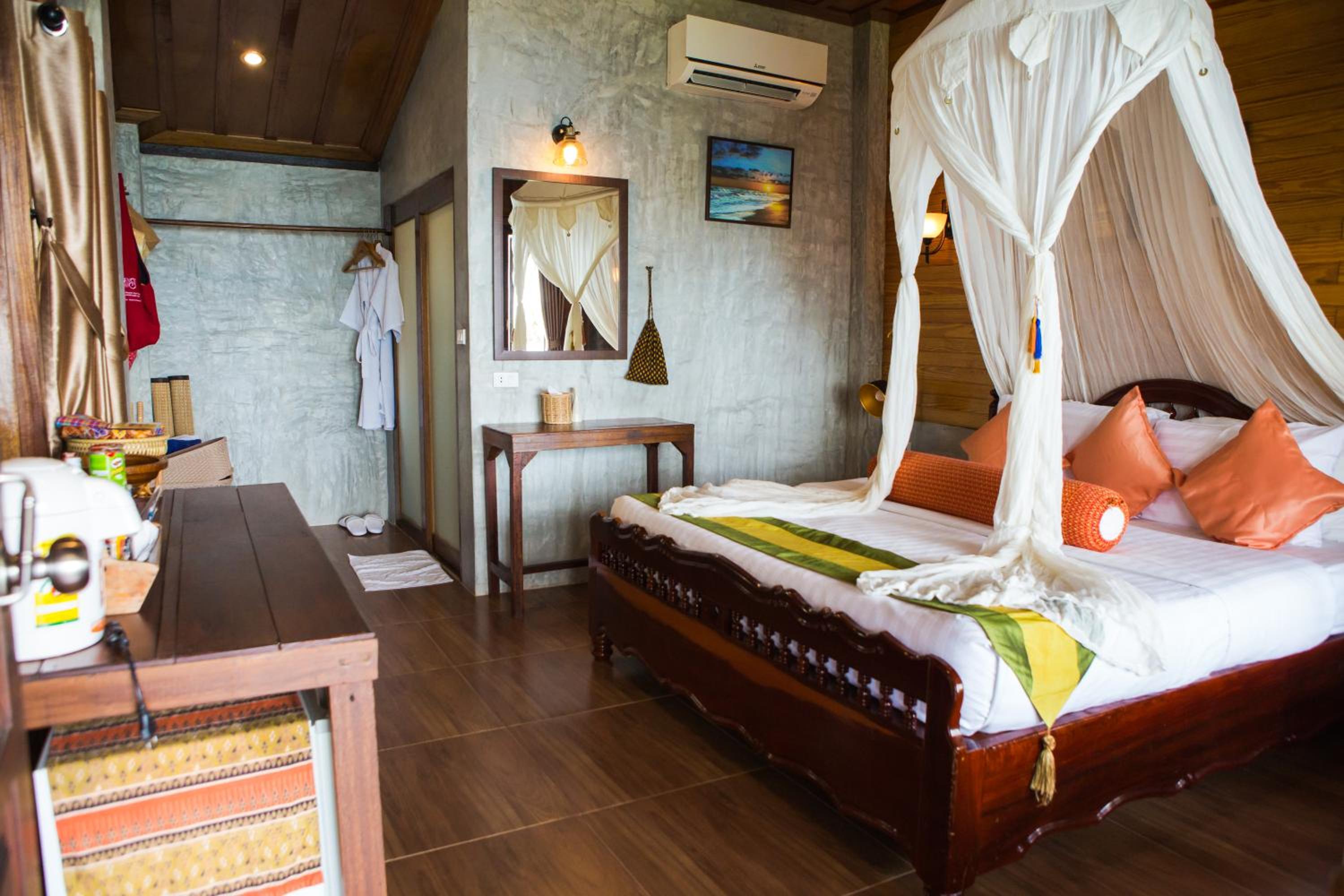 Family Room with Sea View