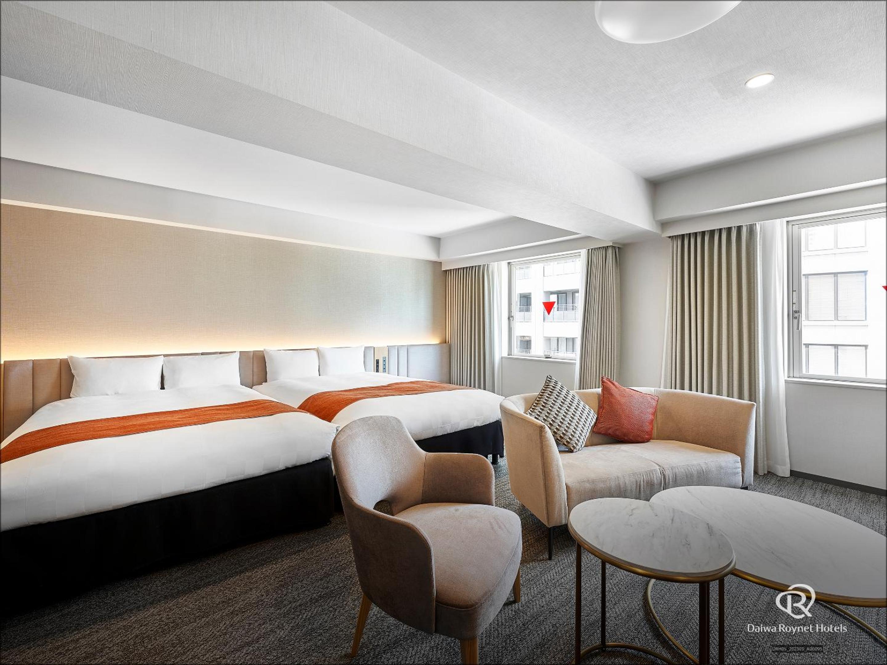 Junior Suite - Non-Smoking