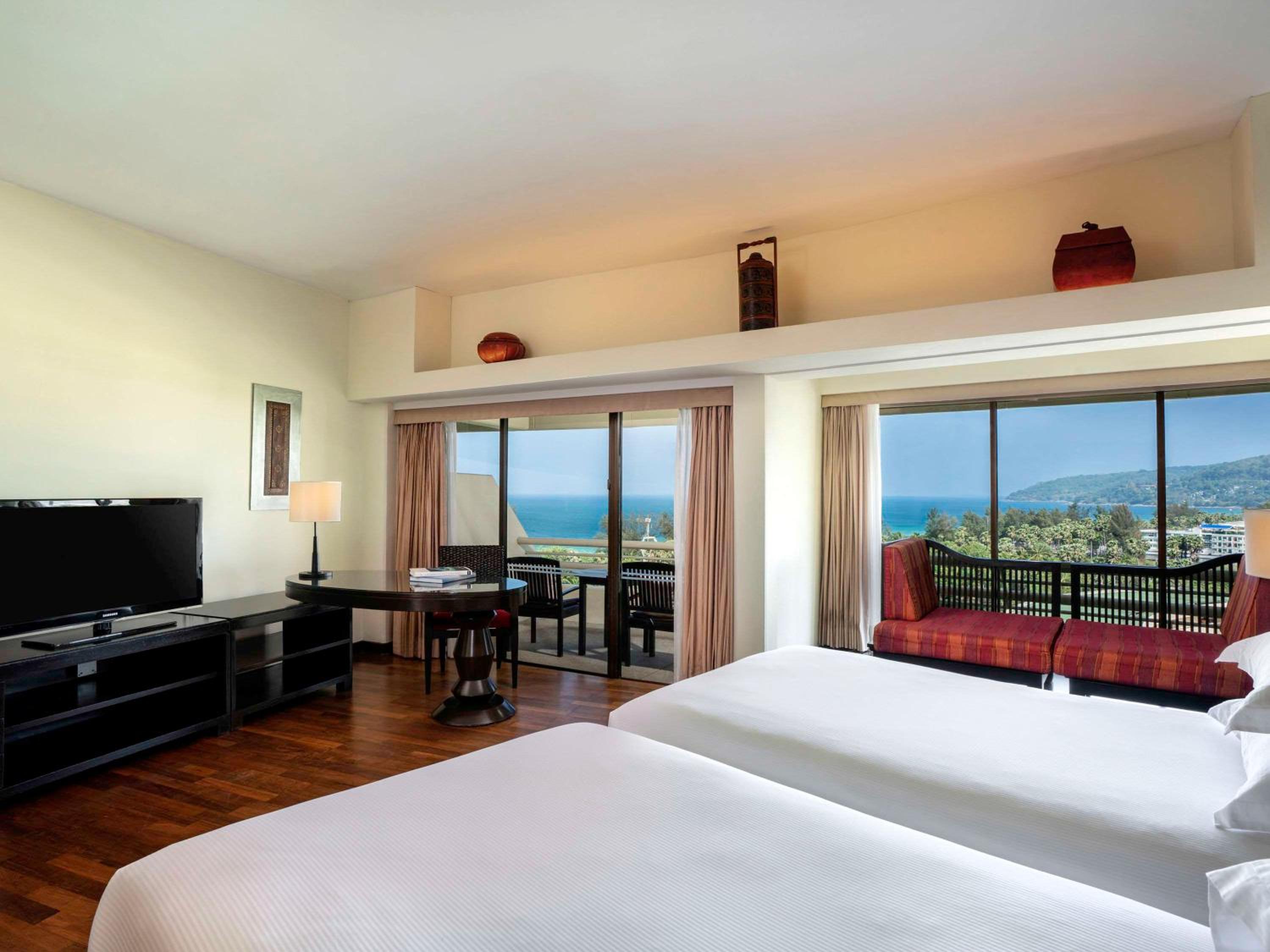 Junior Twin Suite with Sea View