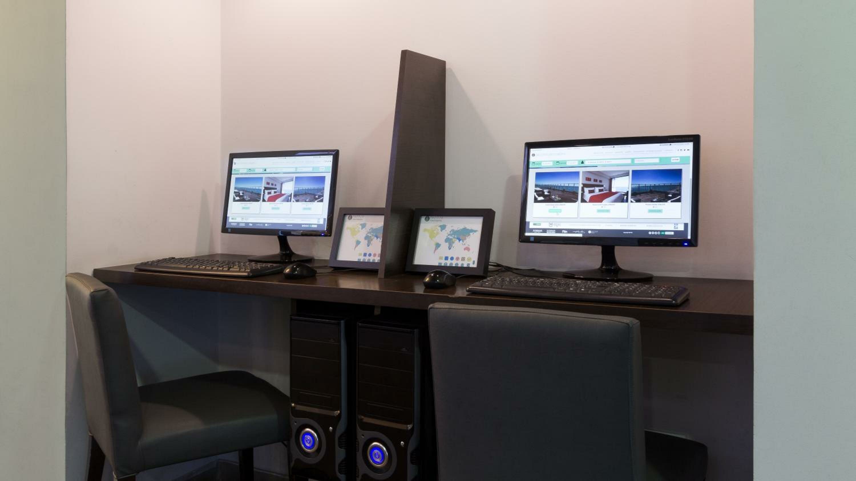 Double or Twin Room with Ocean View - Non-Smoking