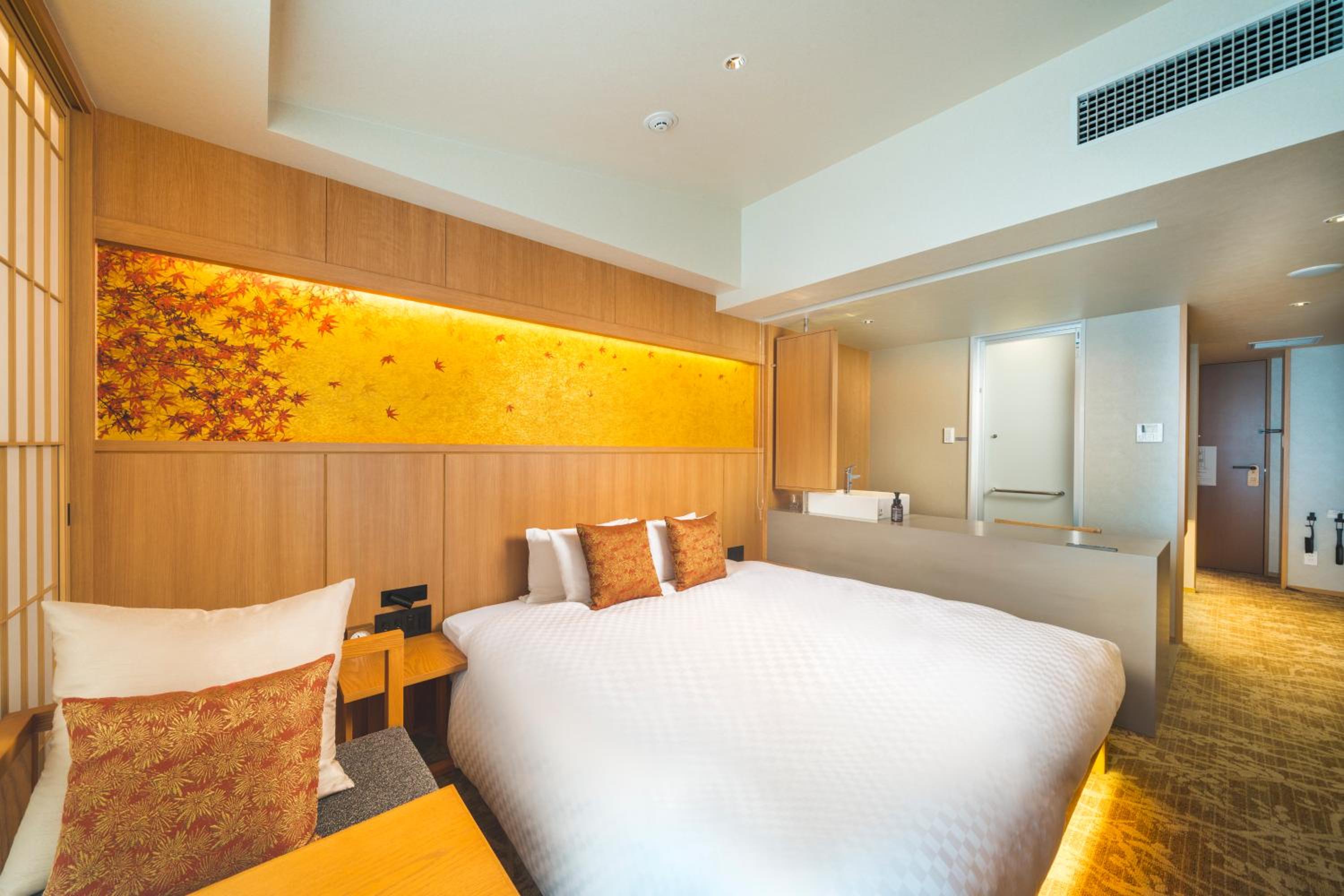 Superior King Room - Non-Smoking