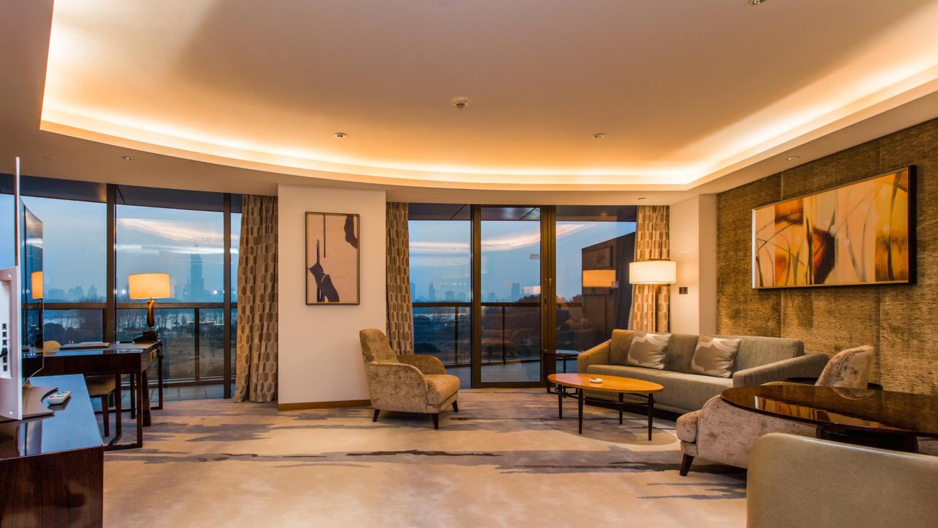 One-Bedroom Suite with City View