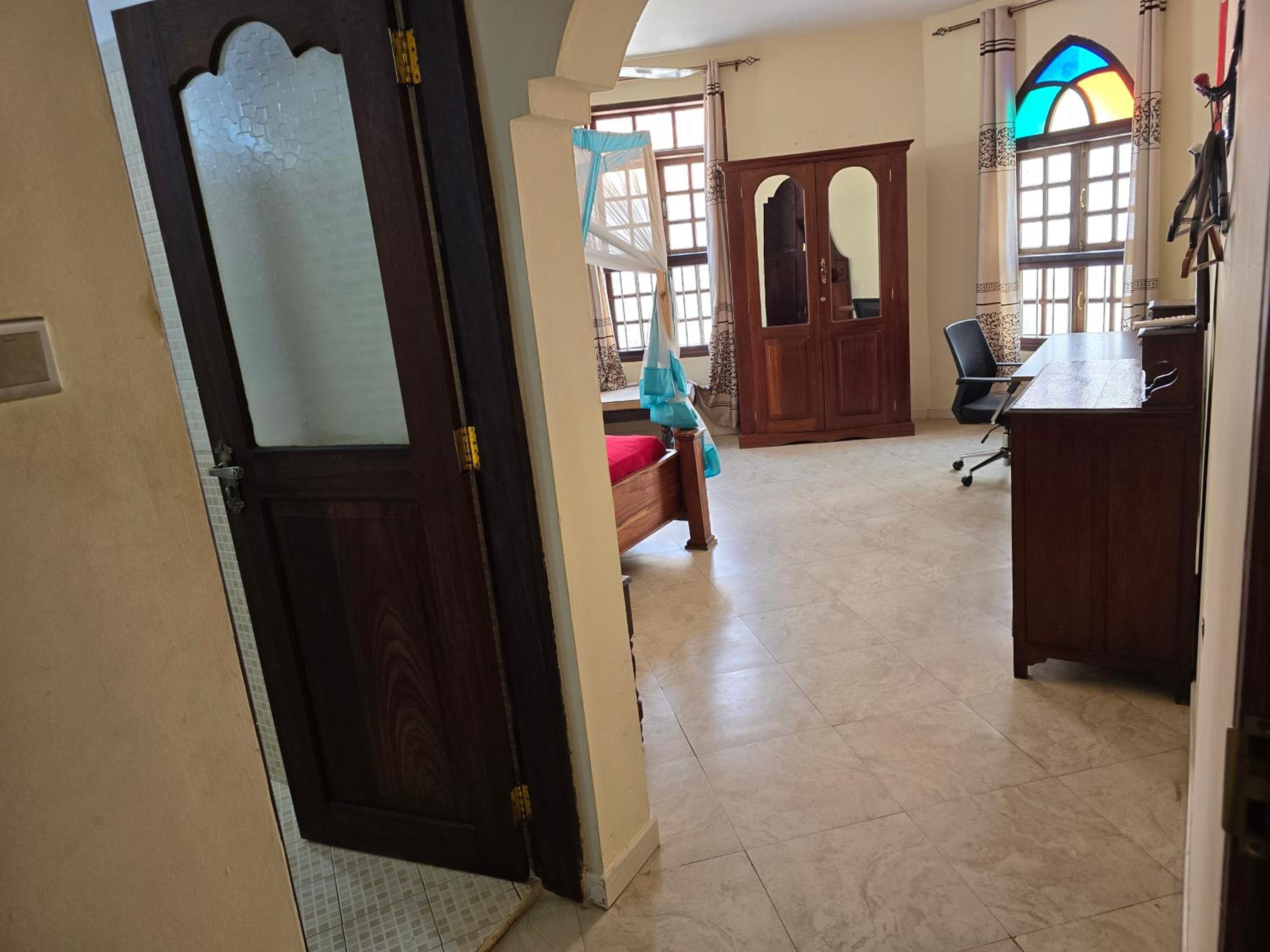 Apartment with City View - Annex